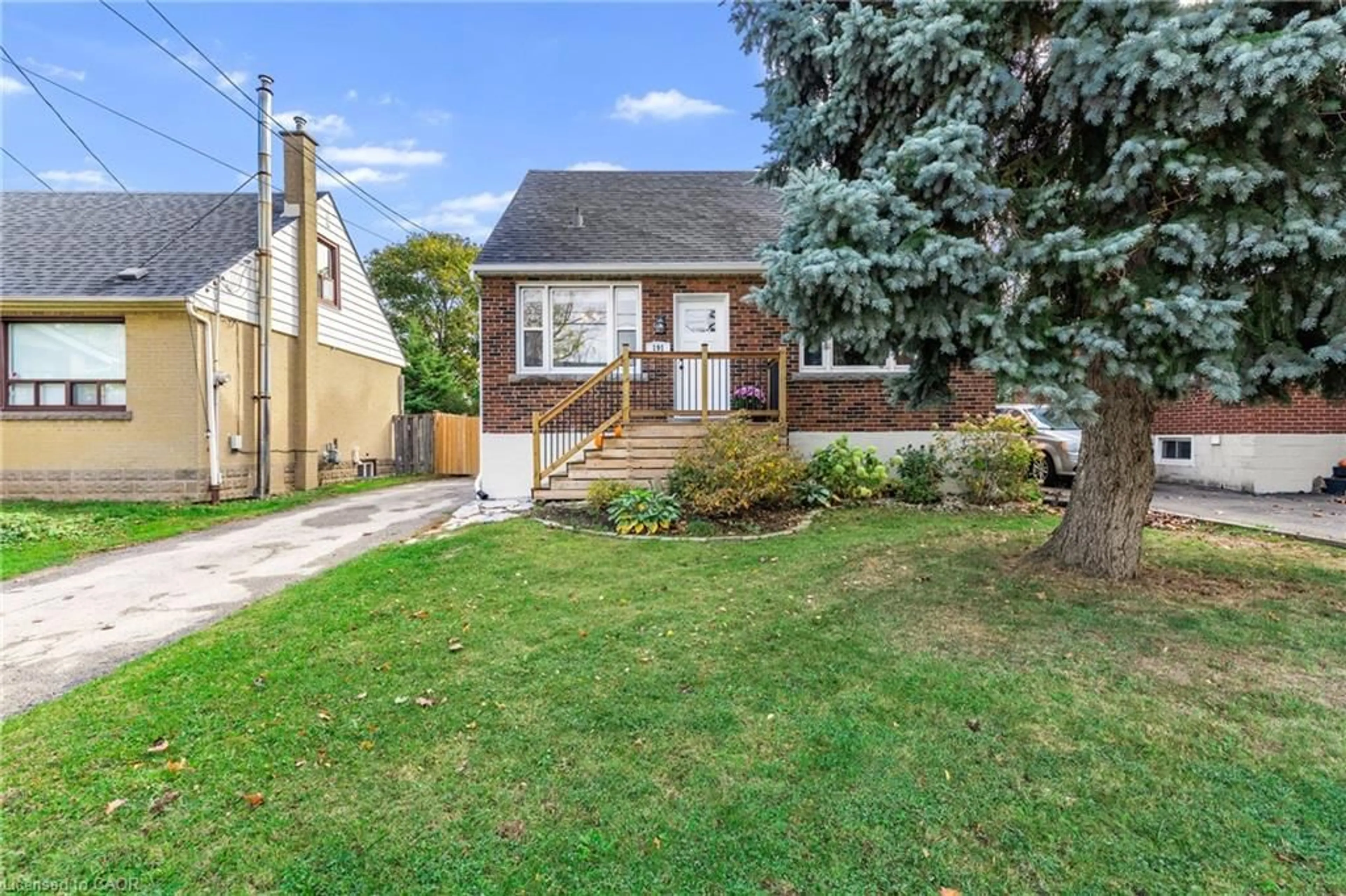 Unknown for 191 East 11th St, Hamilton Ontario L8A 3T5