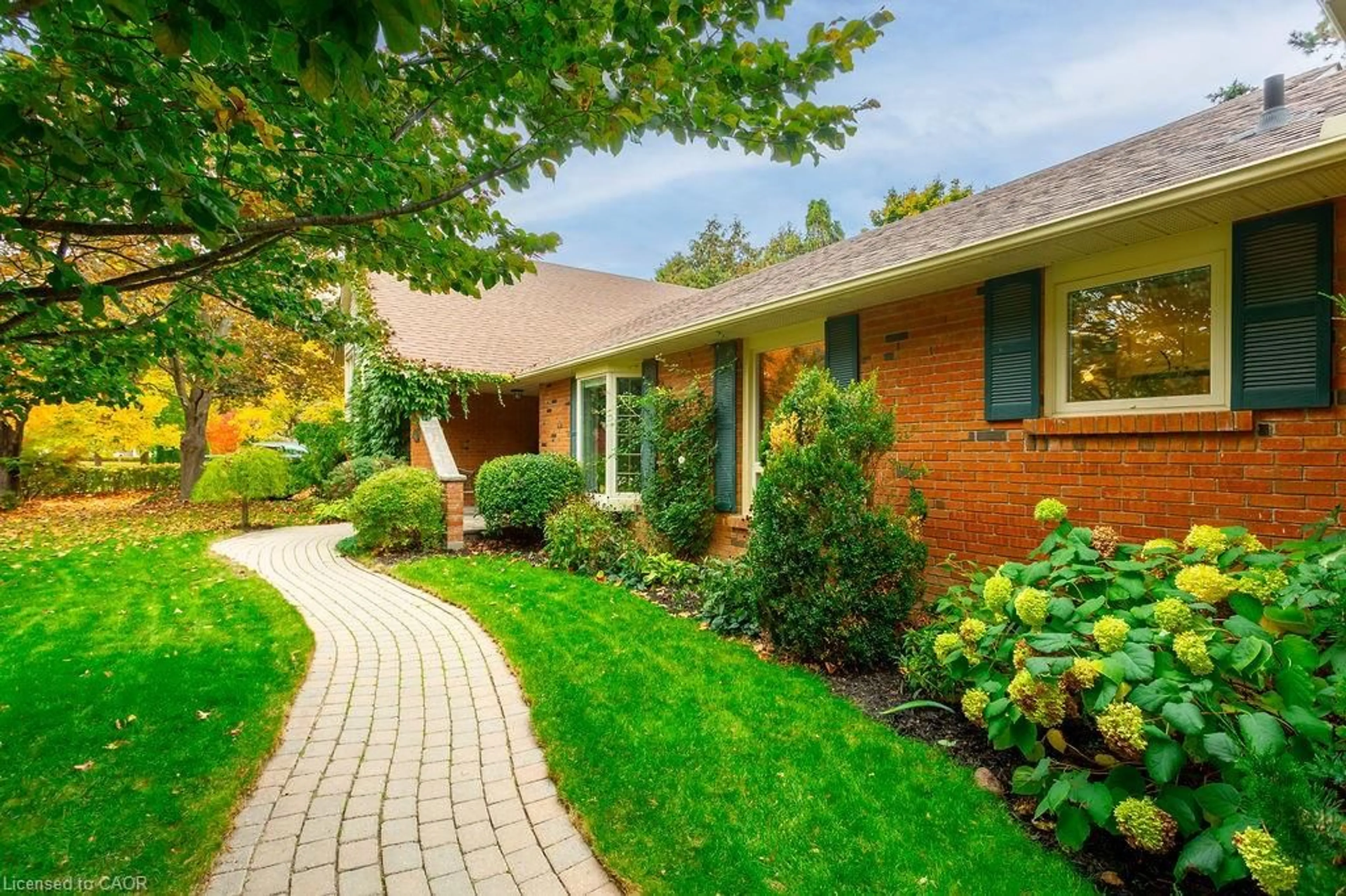 Home with brick exterior material, street for 46 Wadsworth Cir, Brampton Ontario L6Z 1W7