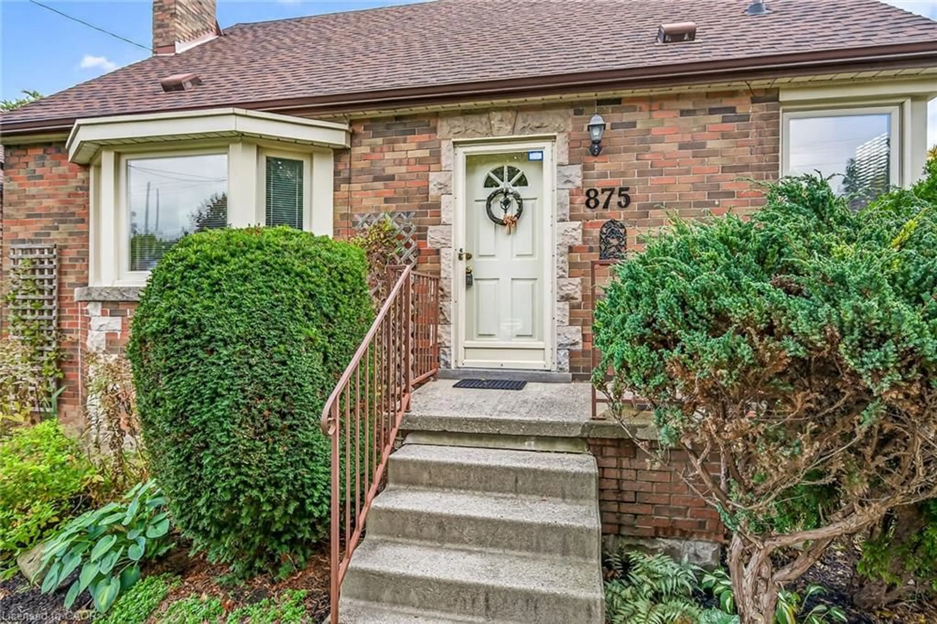 Home with brick exterior material, street for 875 Garth St, Hamilton Ontario L9C 4L1