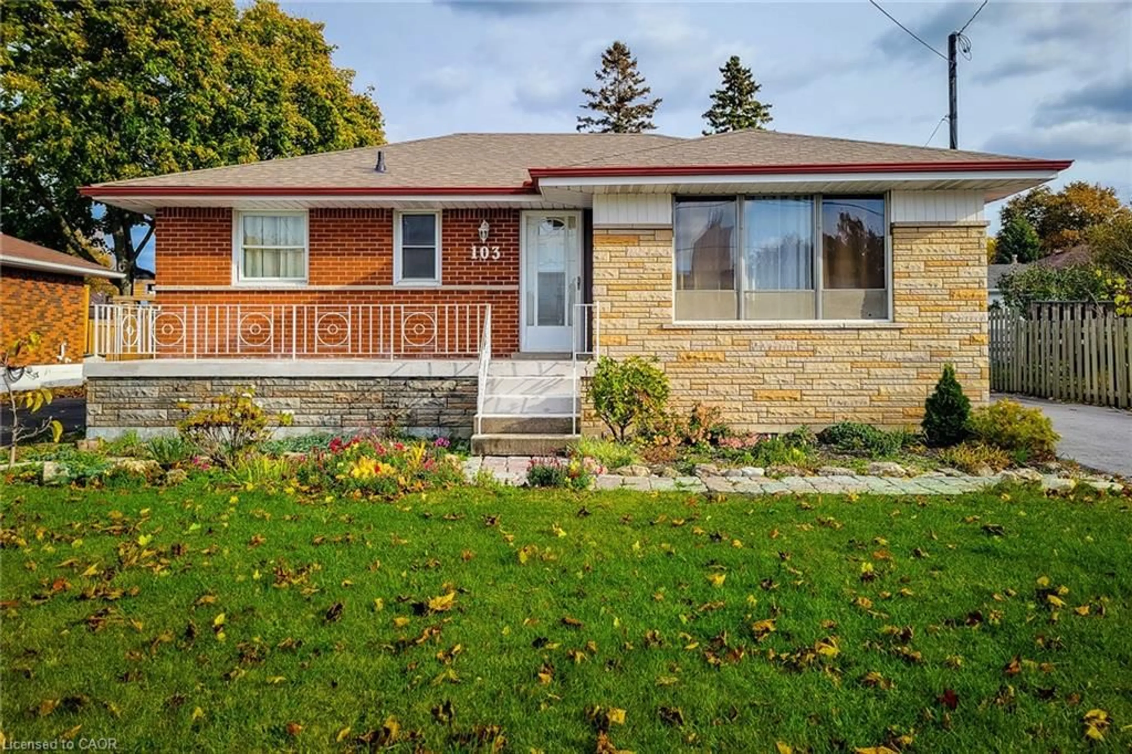 Home with brick exterior material, street for 103 East 45th St, Hamilton Ontario L8T 3J9