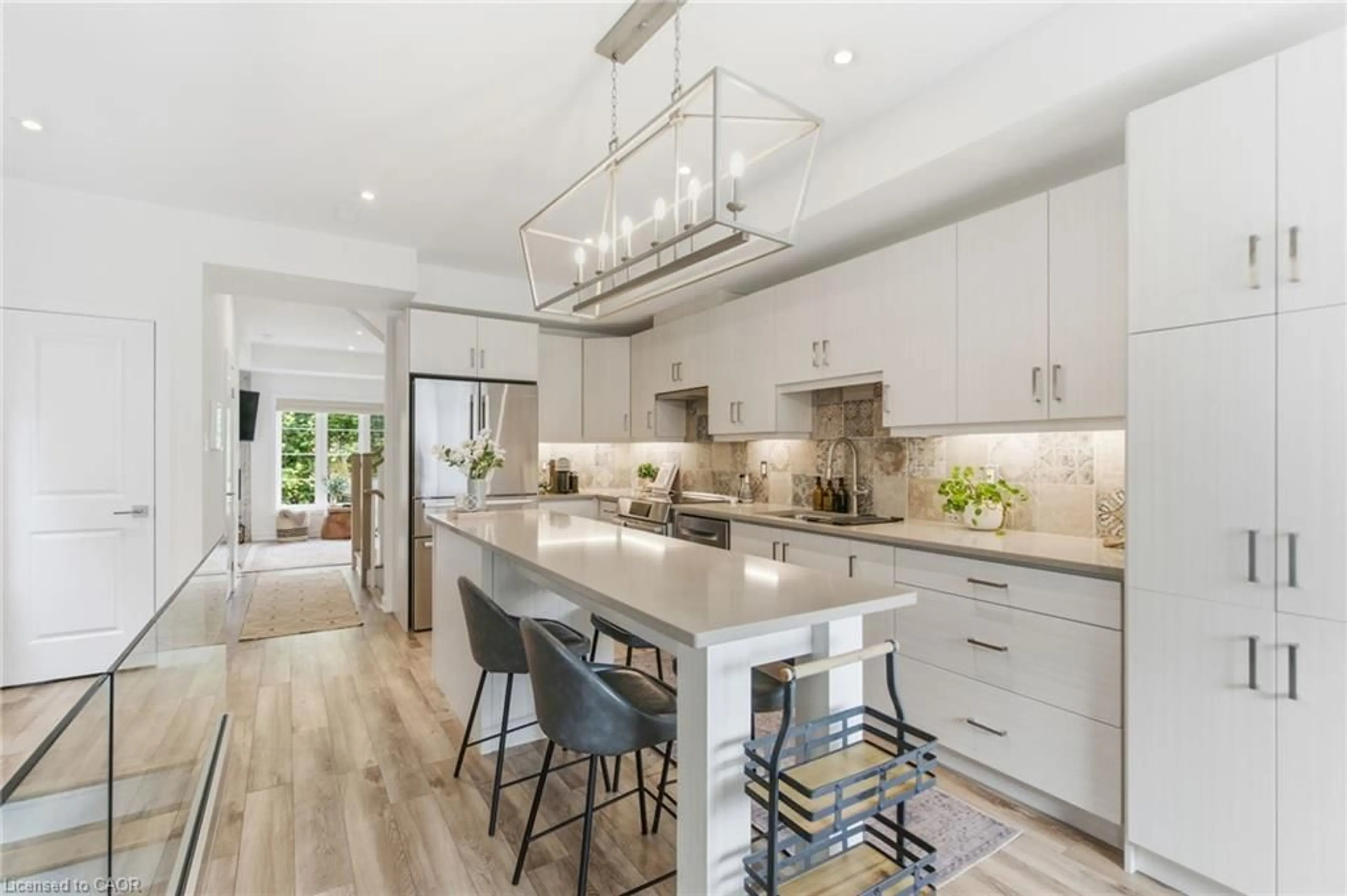 Open concept kitchen, ceramic/tile floor for 383 Dundas St #7, Waterdown Ontario L0R 2H3