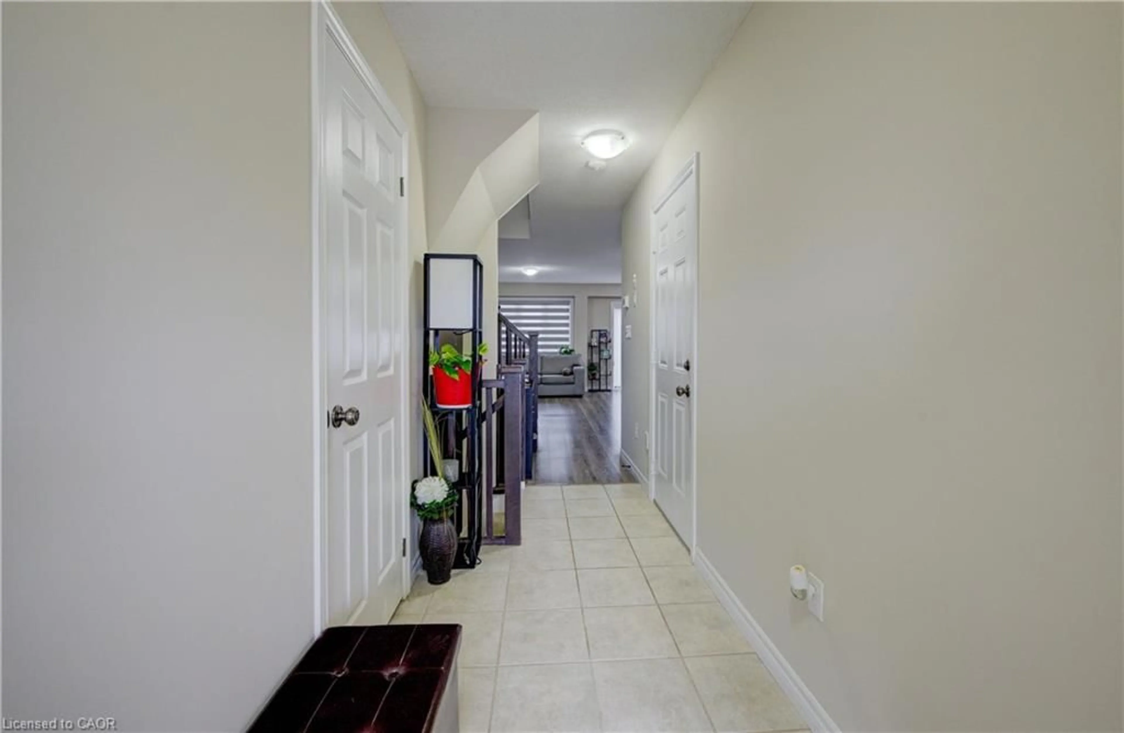 Indoor foyer for 14 Harrison Dr, Cambridge Ontario N1R 0C2