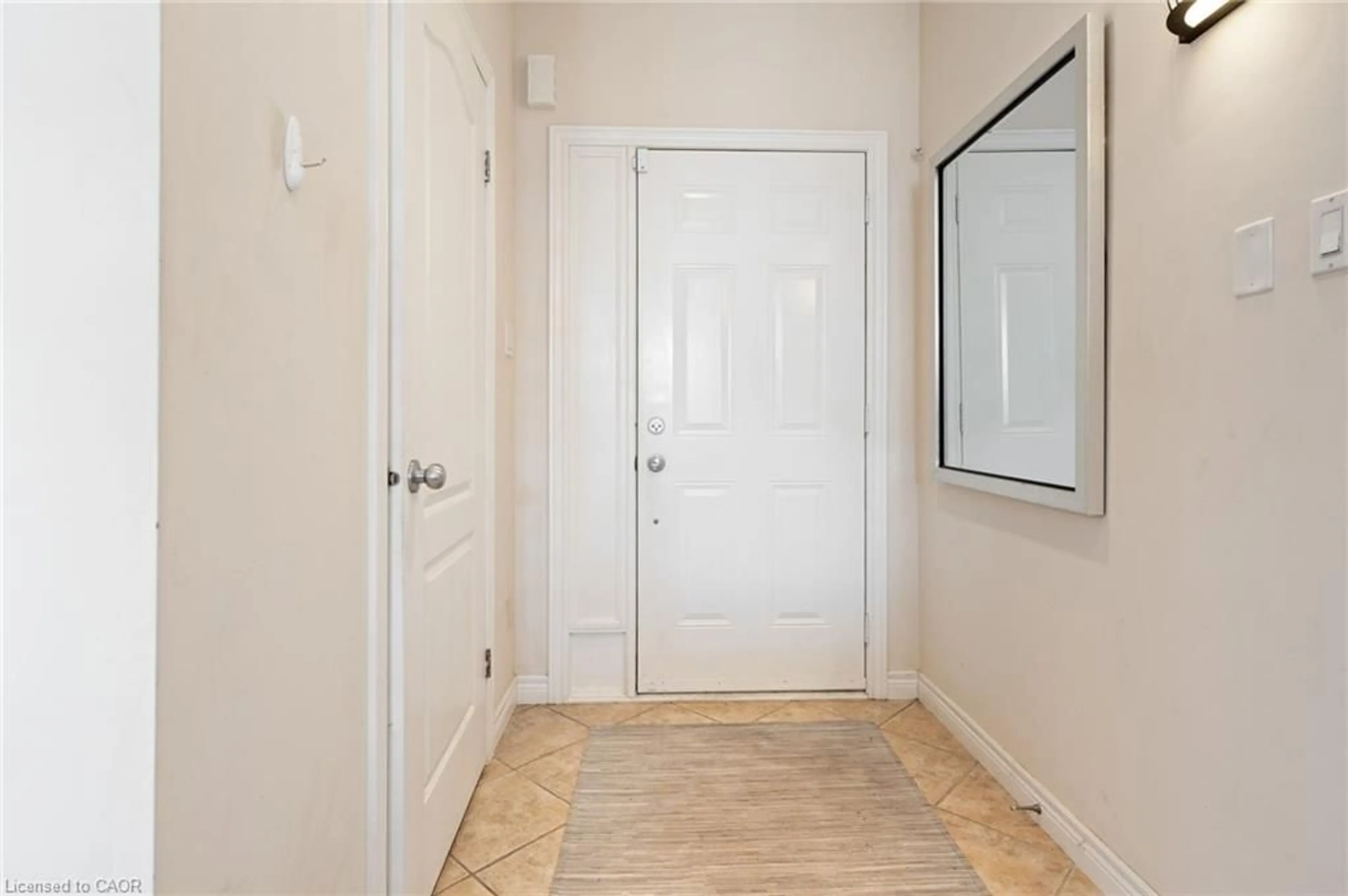 Indoor entryway for 78 Myers Lane #78, Hamilton Ontario L9G 0A5