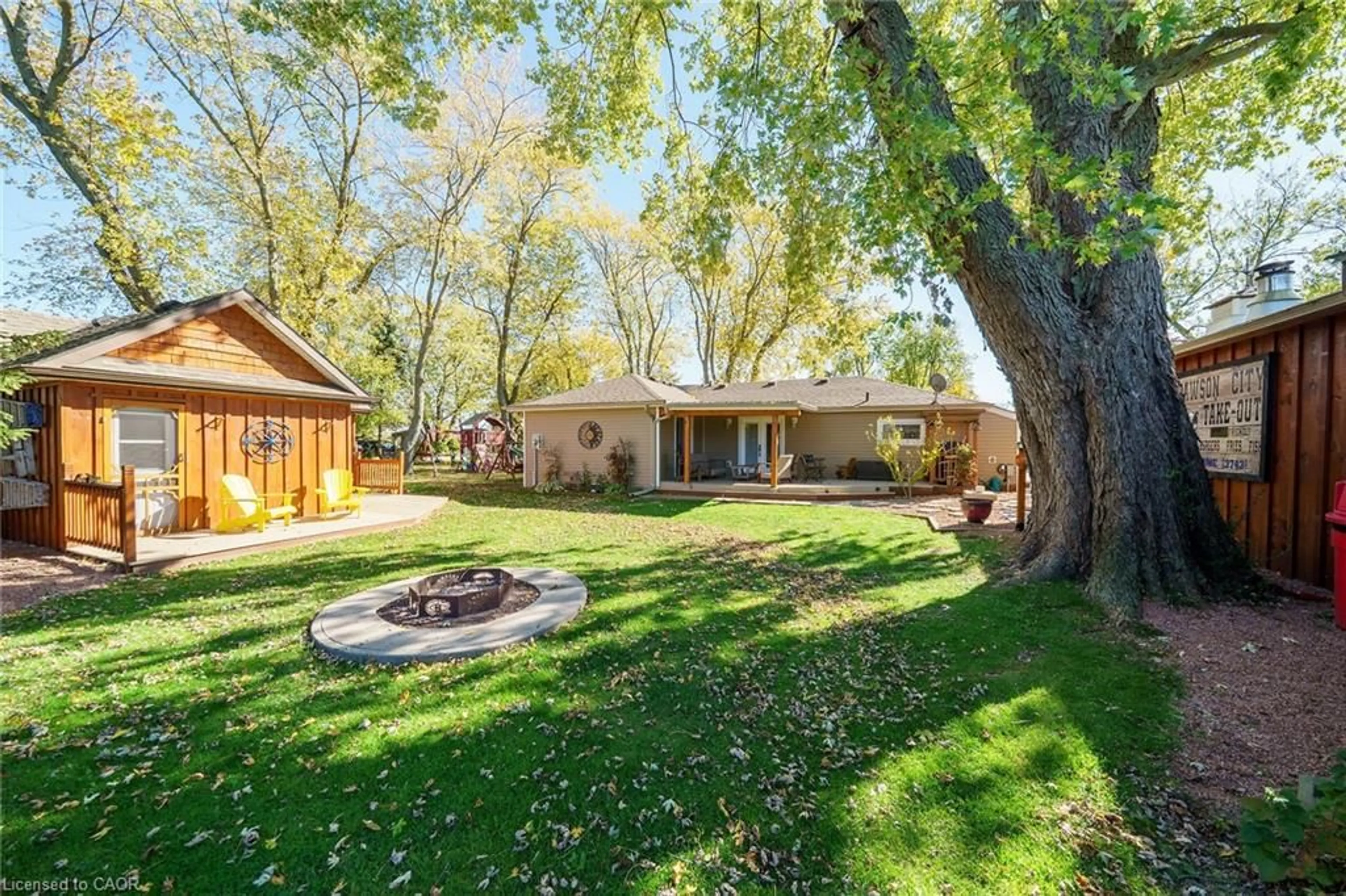 Unknown for 2073 First Ave, Selkirk Ontario N0A 1P0