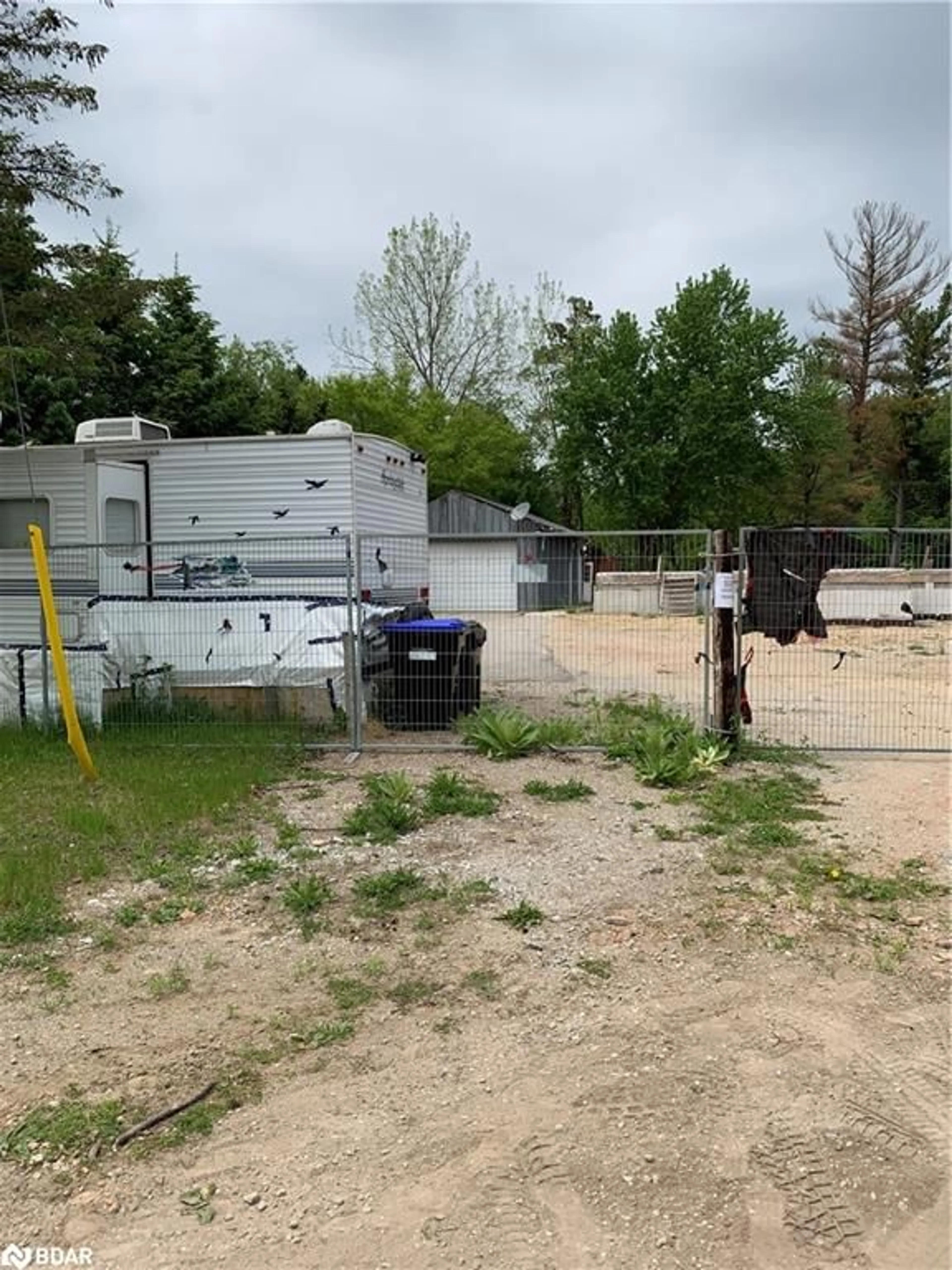 Shed for 8240 Main St, Lisle Ontario L0M 1M0