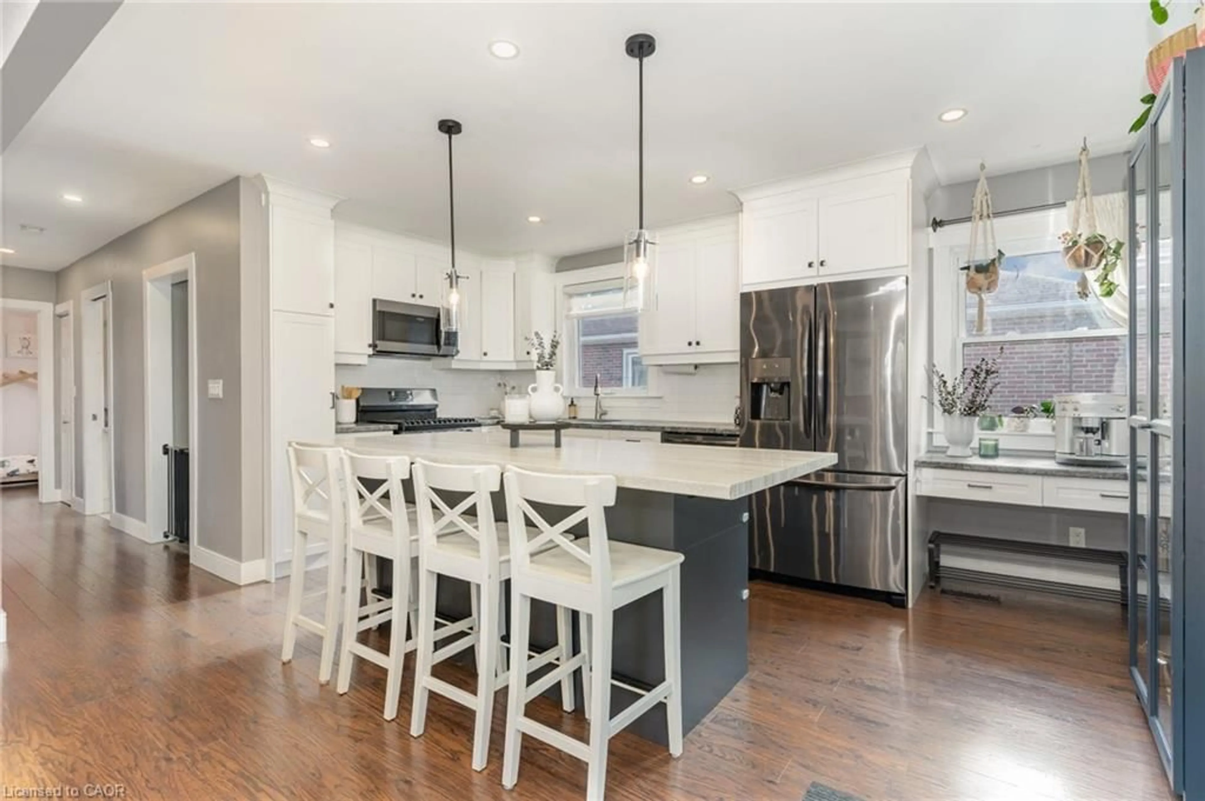 Open concept kitchen, unknown for 55 East 44th St, Hamilton Ontario L8T 3G8