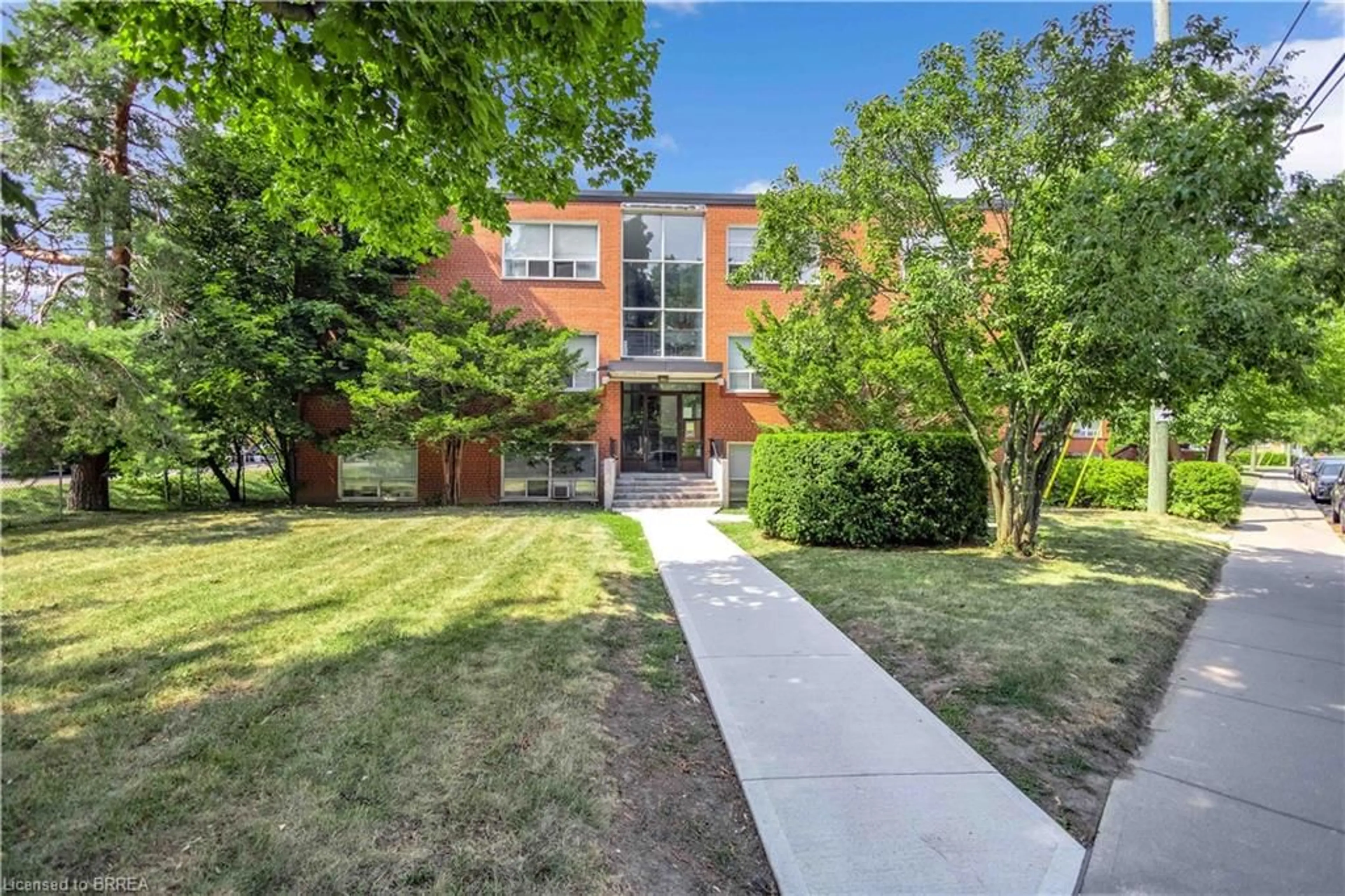 Home with brick exterior material, street for 57 Mericourt Rd #310, Hamilton Ontario L8S 2N5