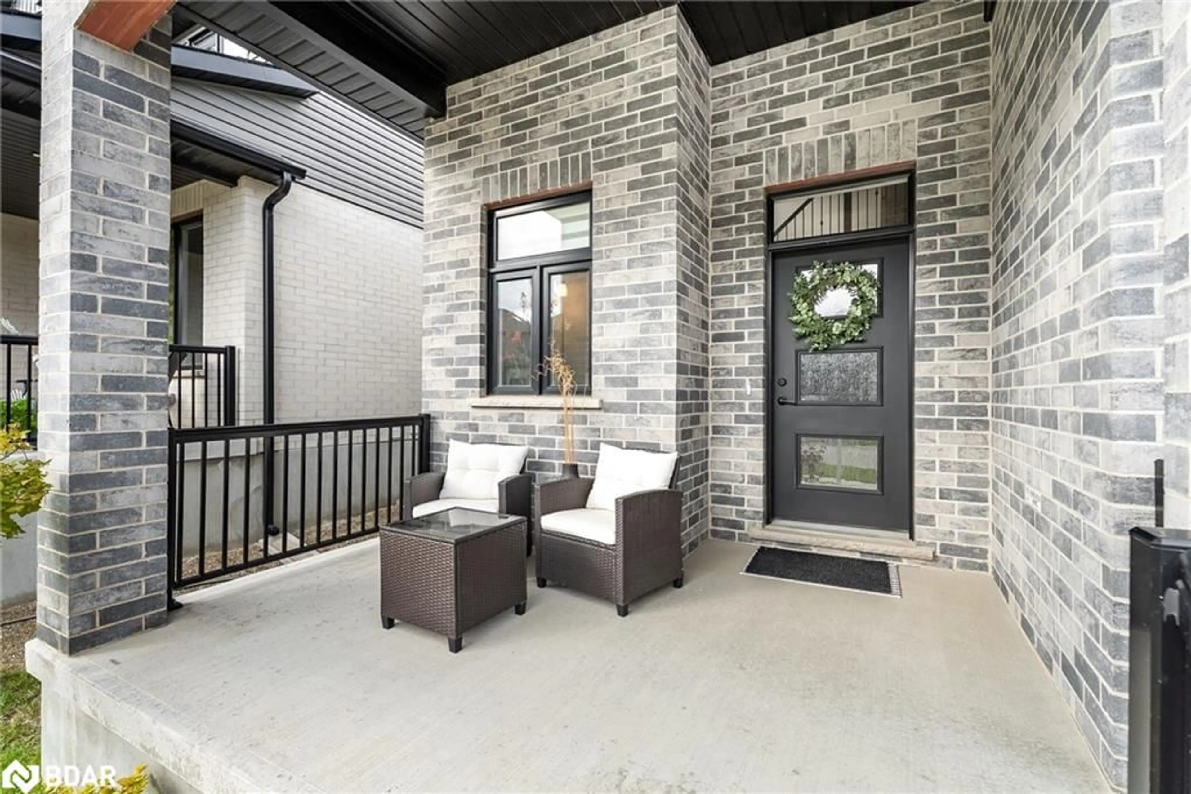 Patio, street for 7 Tindall Cres, Dufferin Ontario L9W 7R9
