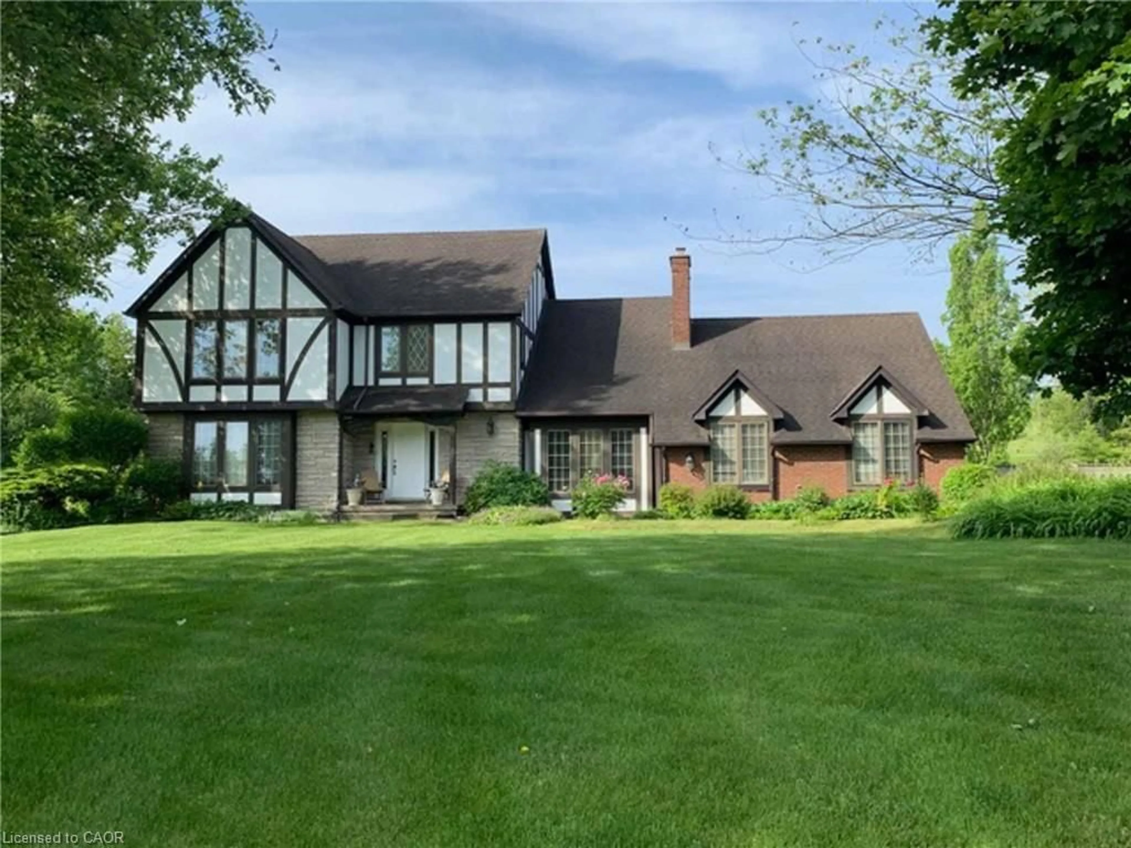 Unknown for 22 Weneil Dr, Freelton Ontario L8B 0Z6