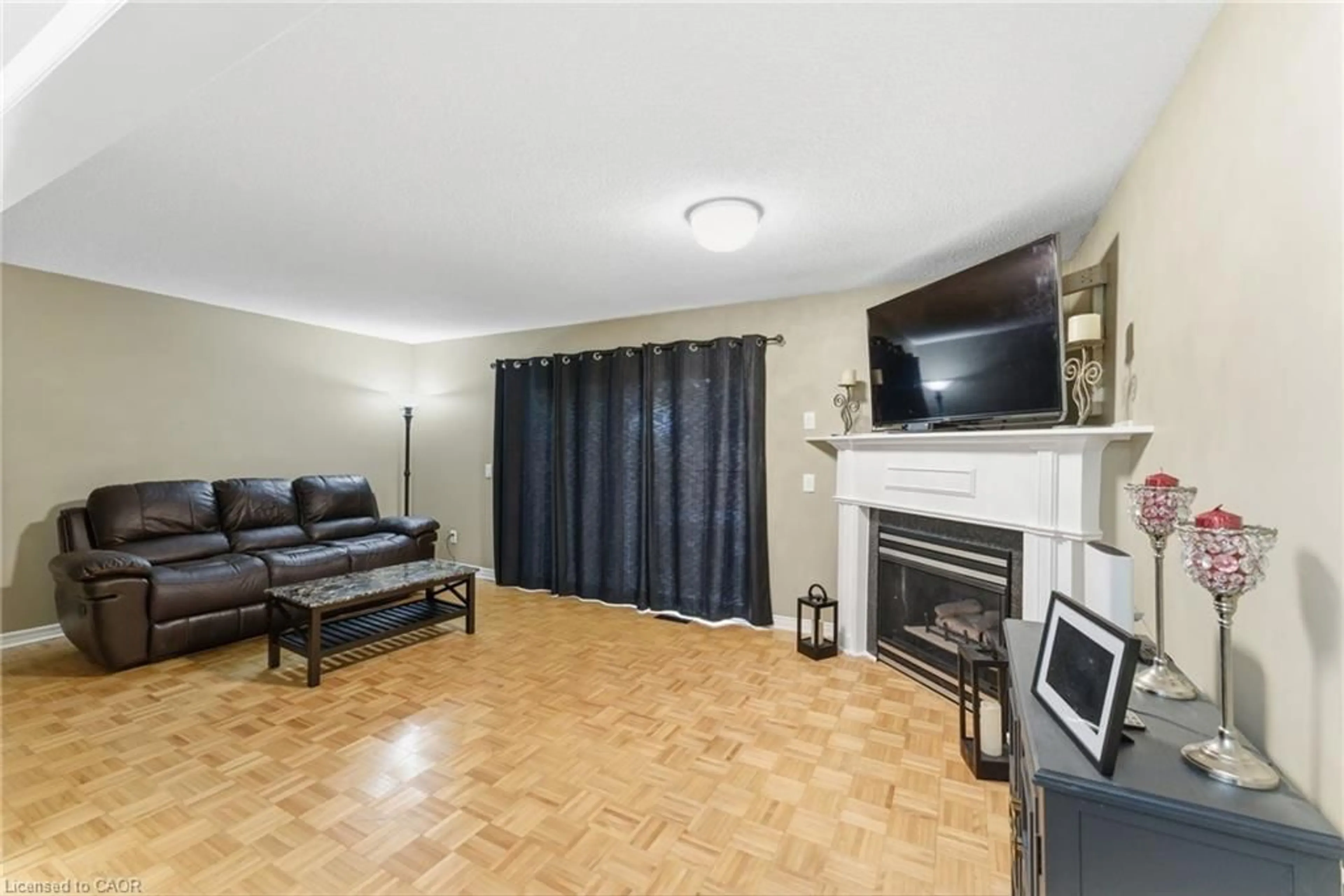 A pic of a room for 34 Dynasty Ave #33, Stoney Creek Ontario L8G 5C8