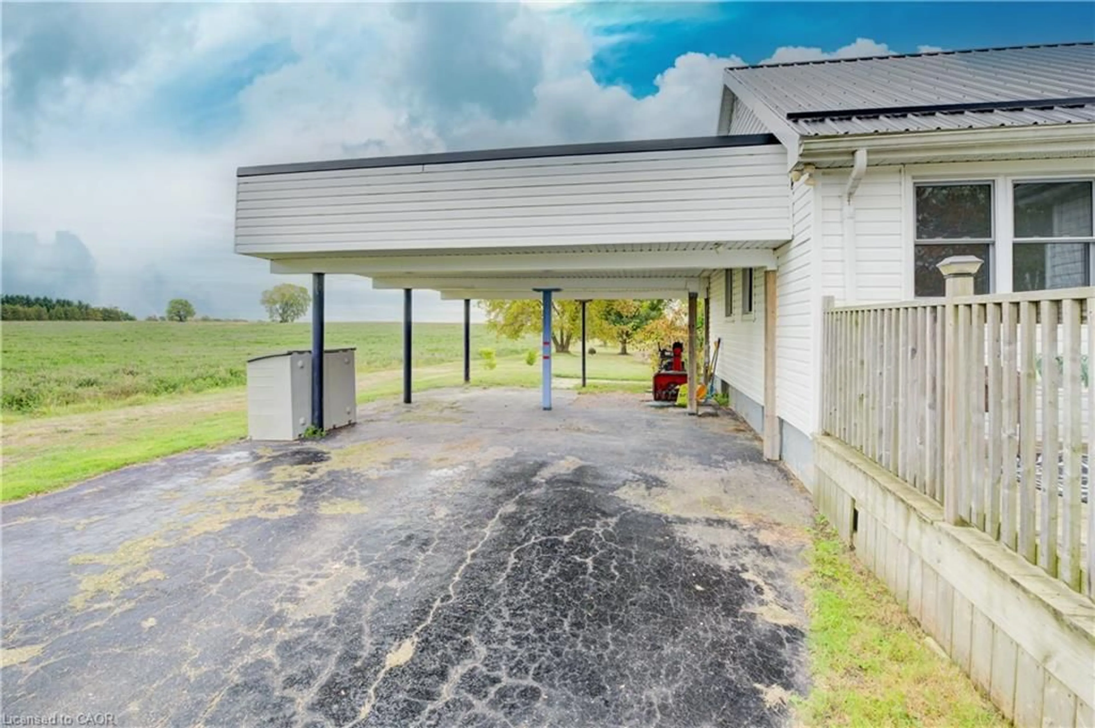 A pic from outside/outdoor area/front of a property/back of a property/a pic from drone, building for 4074 Highway 3, Simcoe Ontario N3Y 4K4