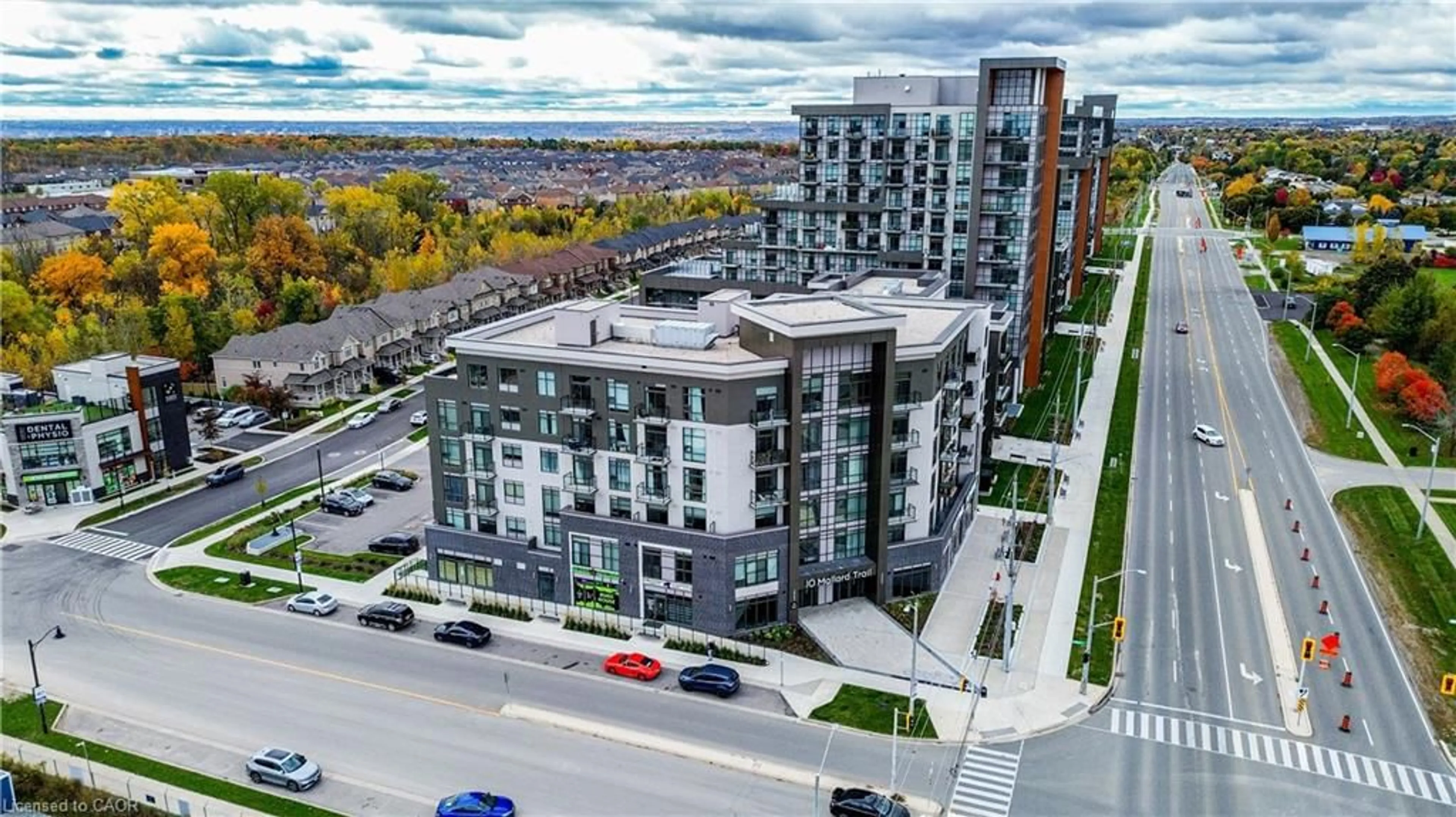 A pic from outside/outdoor area/front of a property/back of a property/a pic from drone, city buildings view from balcony for 10 Mallard Trail #434, Waterdown Ontario L8B 2A7