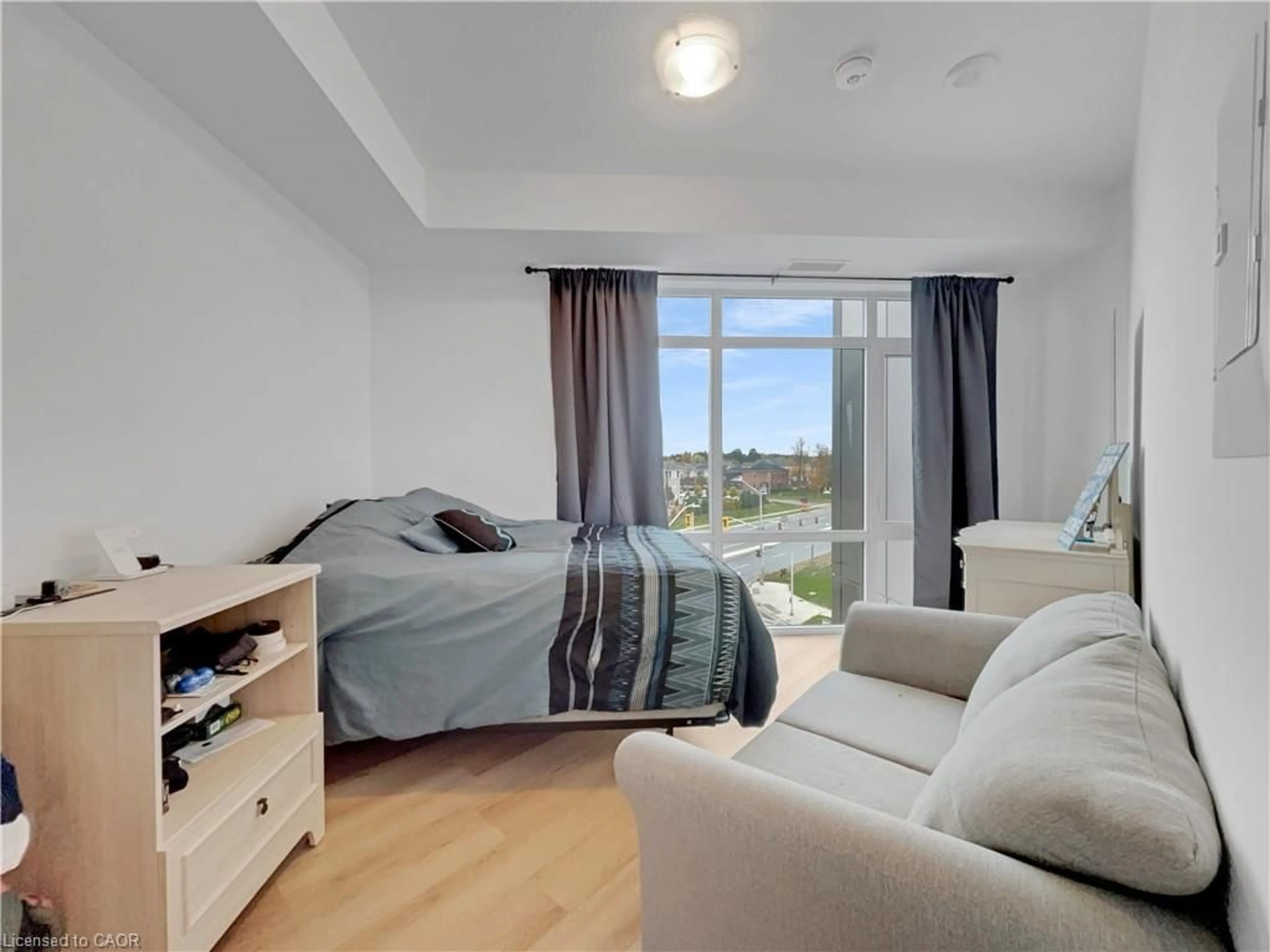 A pic of a room for 10 Mallard Trail #434, Waterdown Ontario L8B 2A7