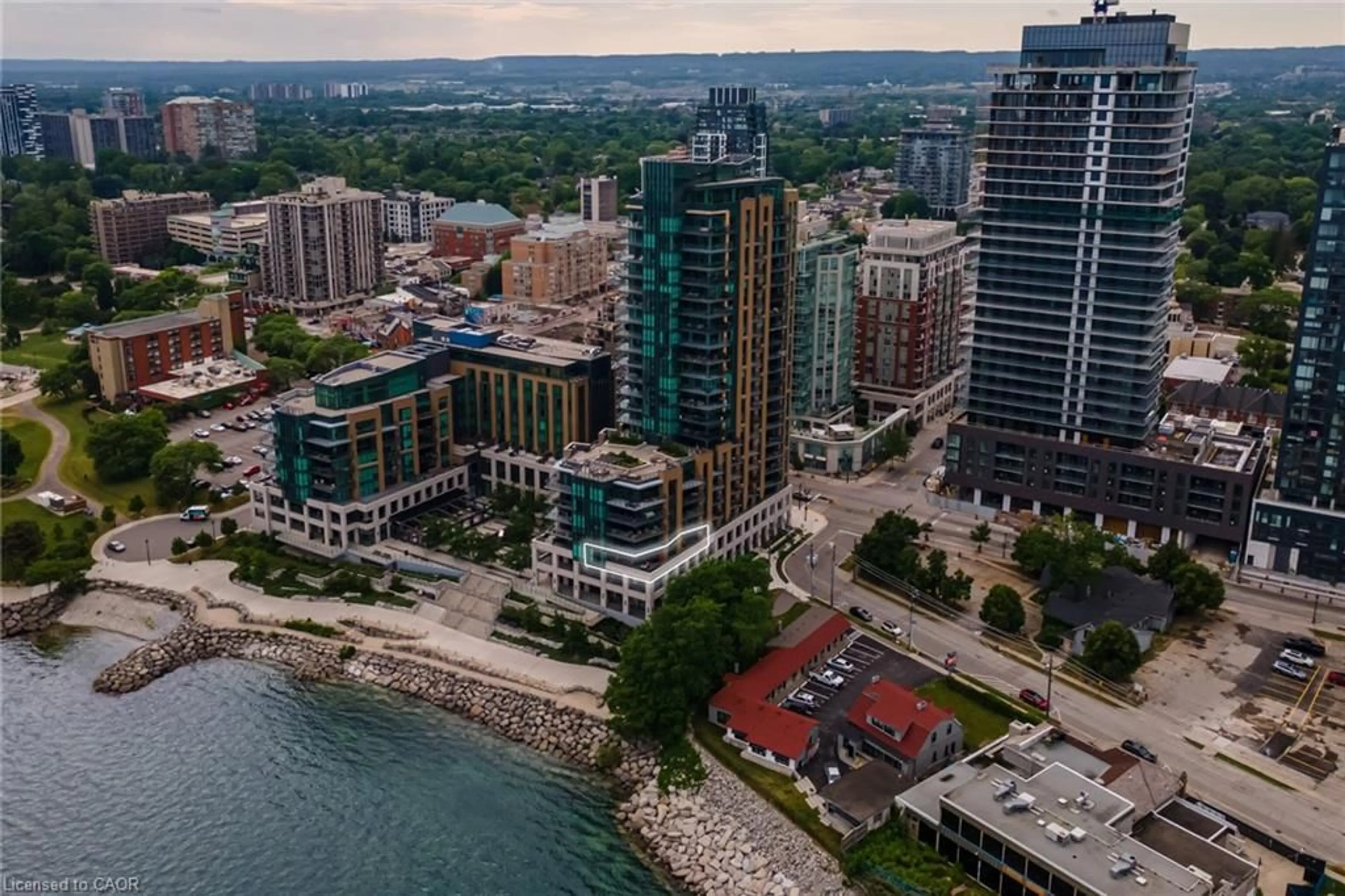 A pic from outside/outdoor area/front of a property/back of a property/a pic from drone, city buildings view from balcony for 2060 Lakeshore Rd #308, Burlington Ontario L7R 0G2