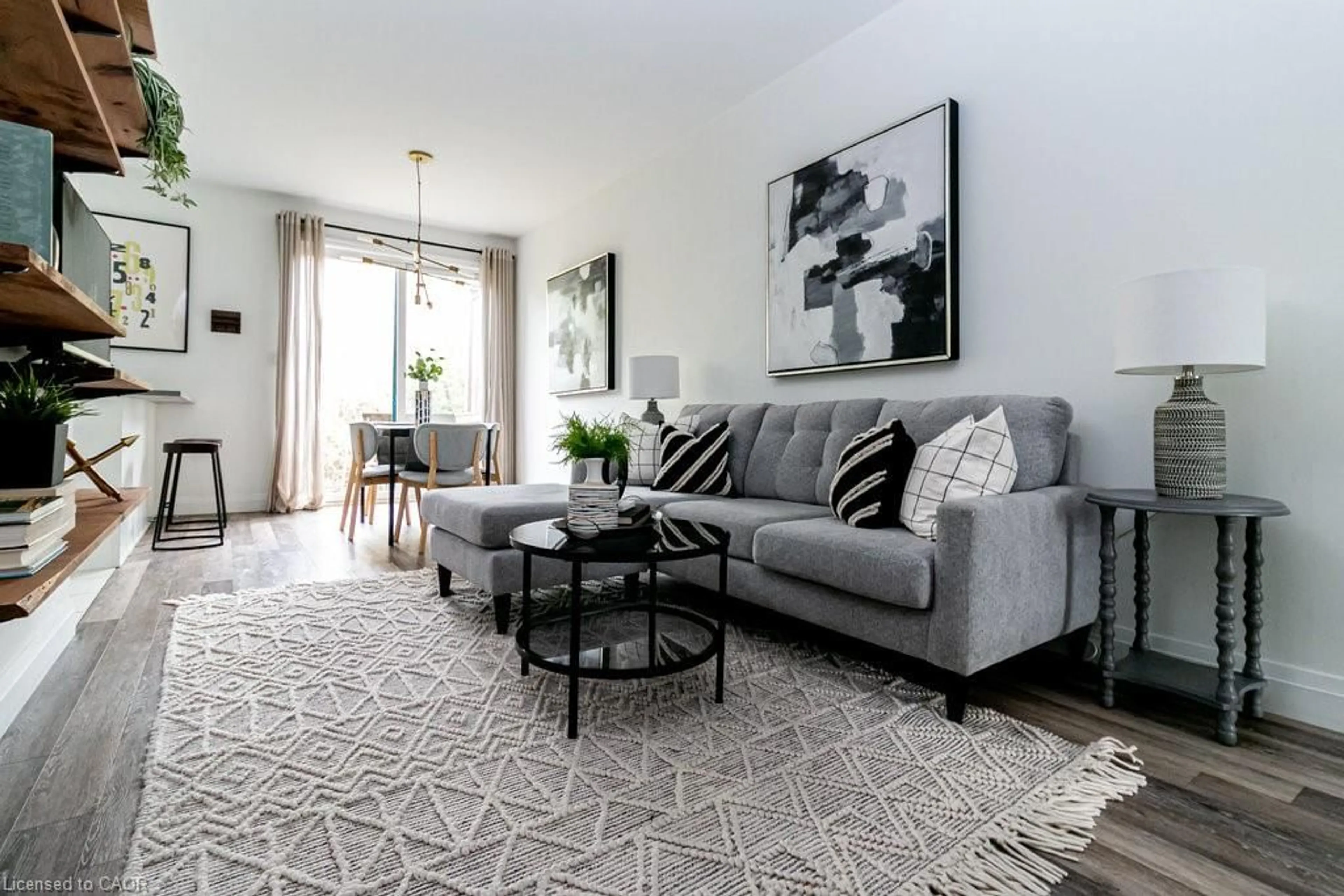 Living room with furniture, unknown for 290 Barton St #30, Hamilton Ontario L8R 3P3