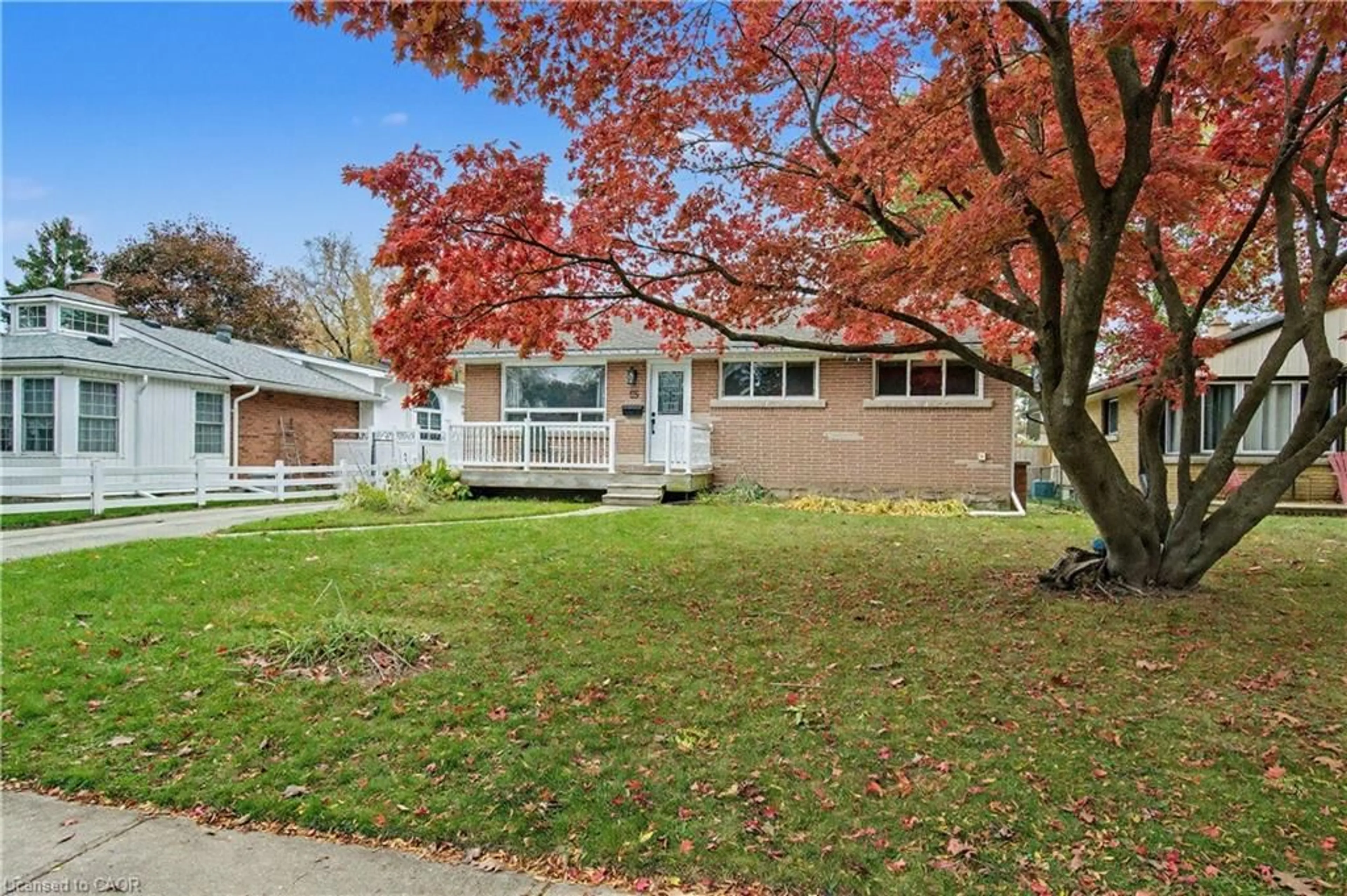 Home with vinyl exterior material, street for 55 Highman Ave, Cambridge Ontario N1R 3M1