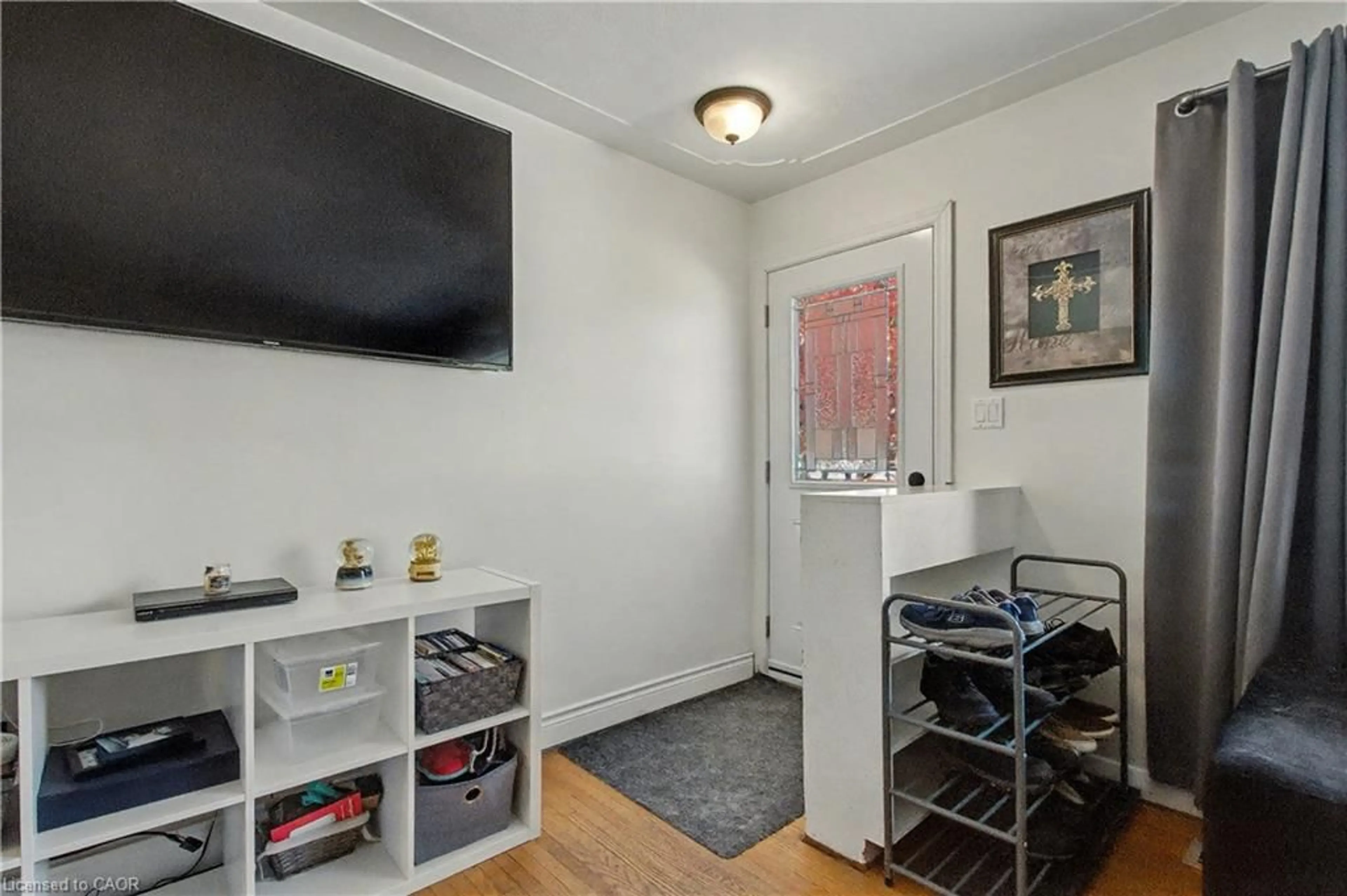 A pic of a room for 55 Highman Ave, Cambridge Ontario N1R 3M1