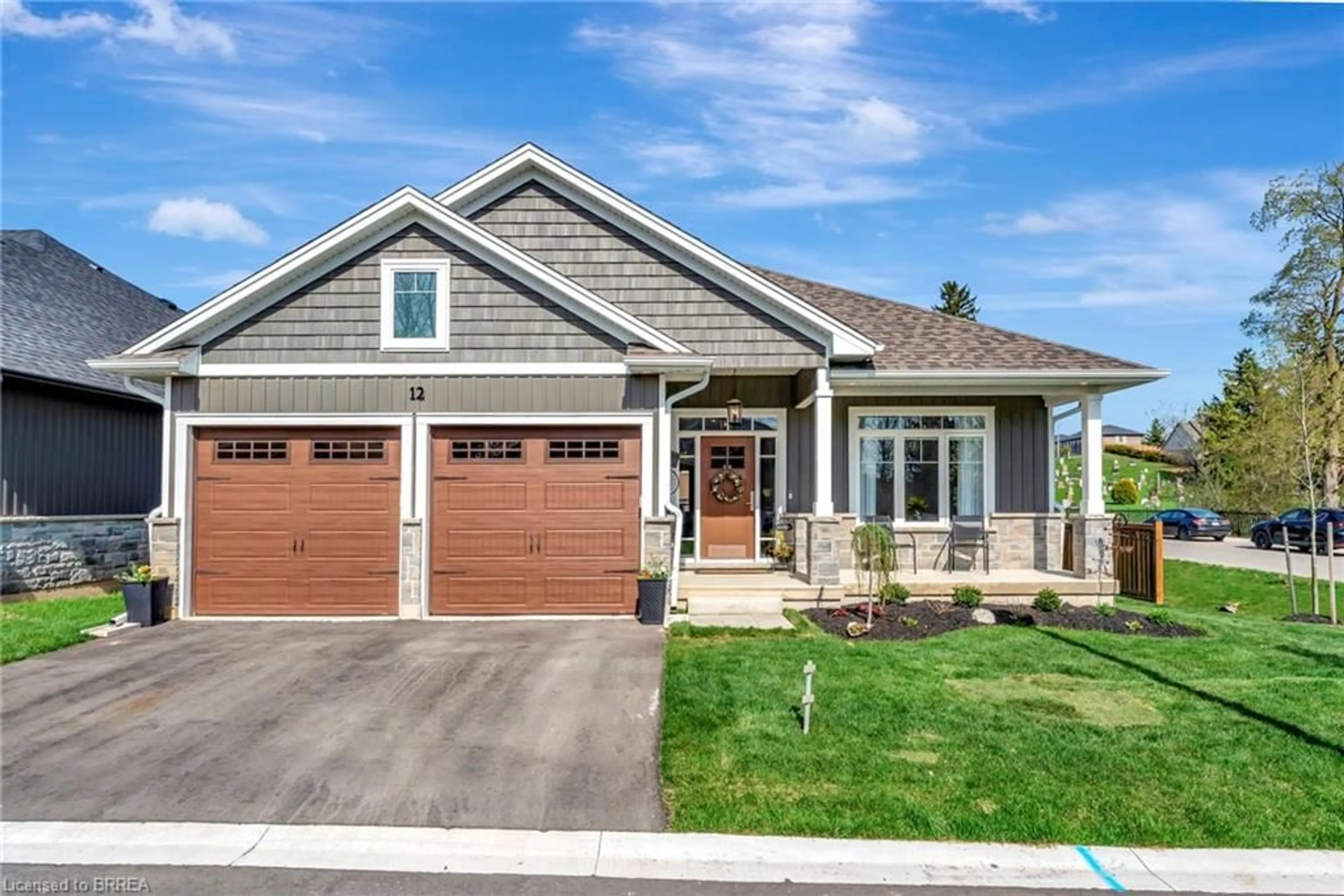 Home with vinyl exterior material, street for 68 Cedar St #12, Paris Ontario N3L 0H7