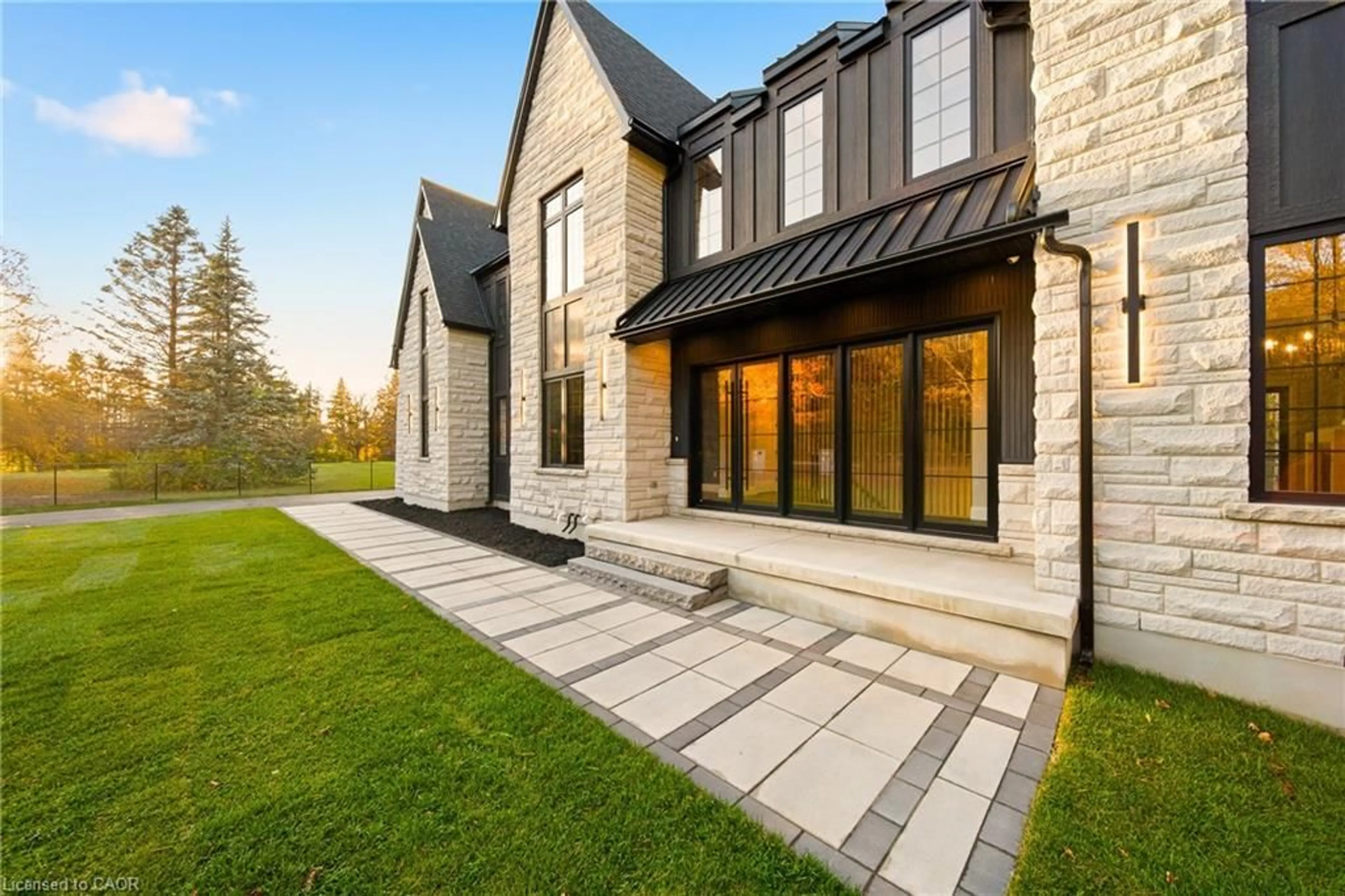 Home with brick exterior material, street for 7006 Concession Road 4, Puslinch Ontario N0B 2J0