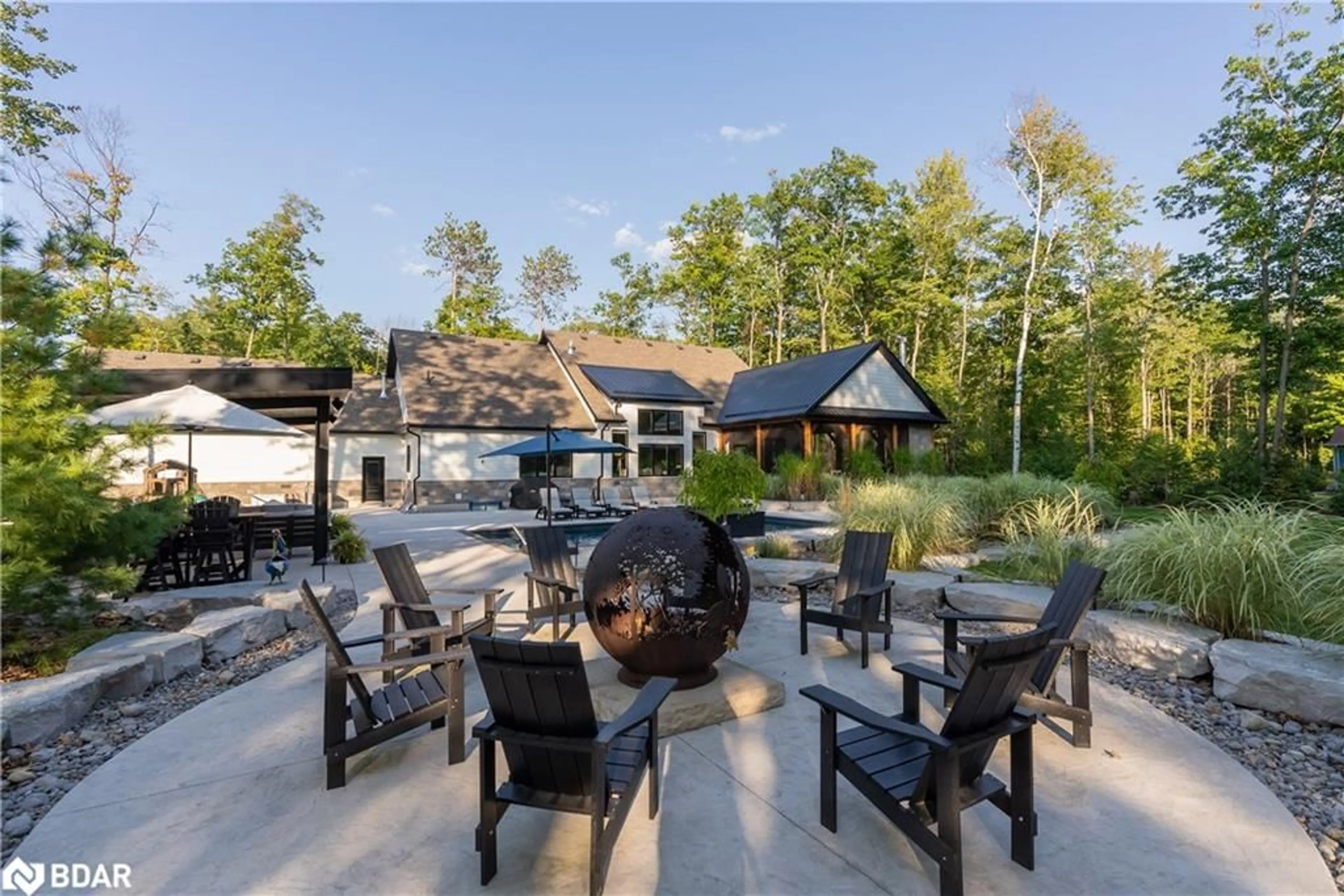 Patio, unknown for 40 Algonquin Trail, Tiny Ontario L0L 2T0