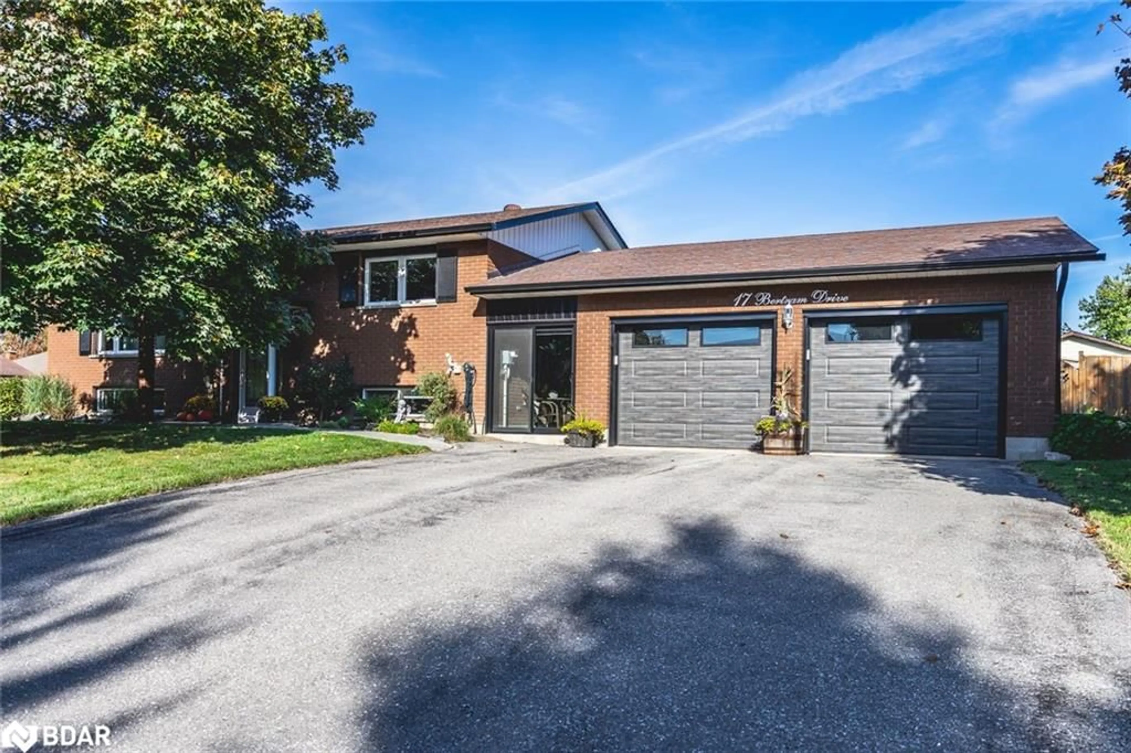 Home with brick exterior material, street for 17 Bertram Dr, Elmvale Ontario L0L 1P0
