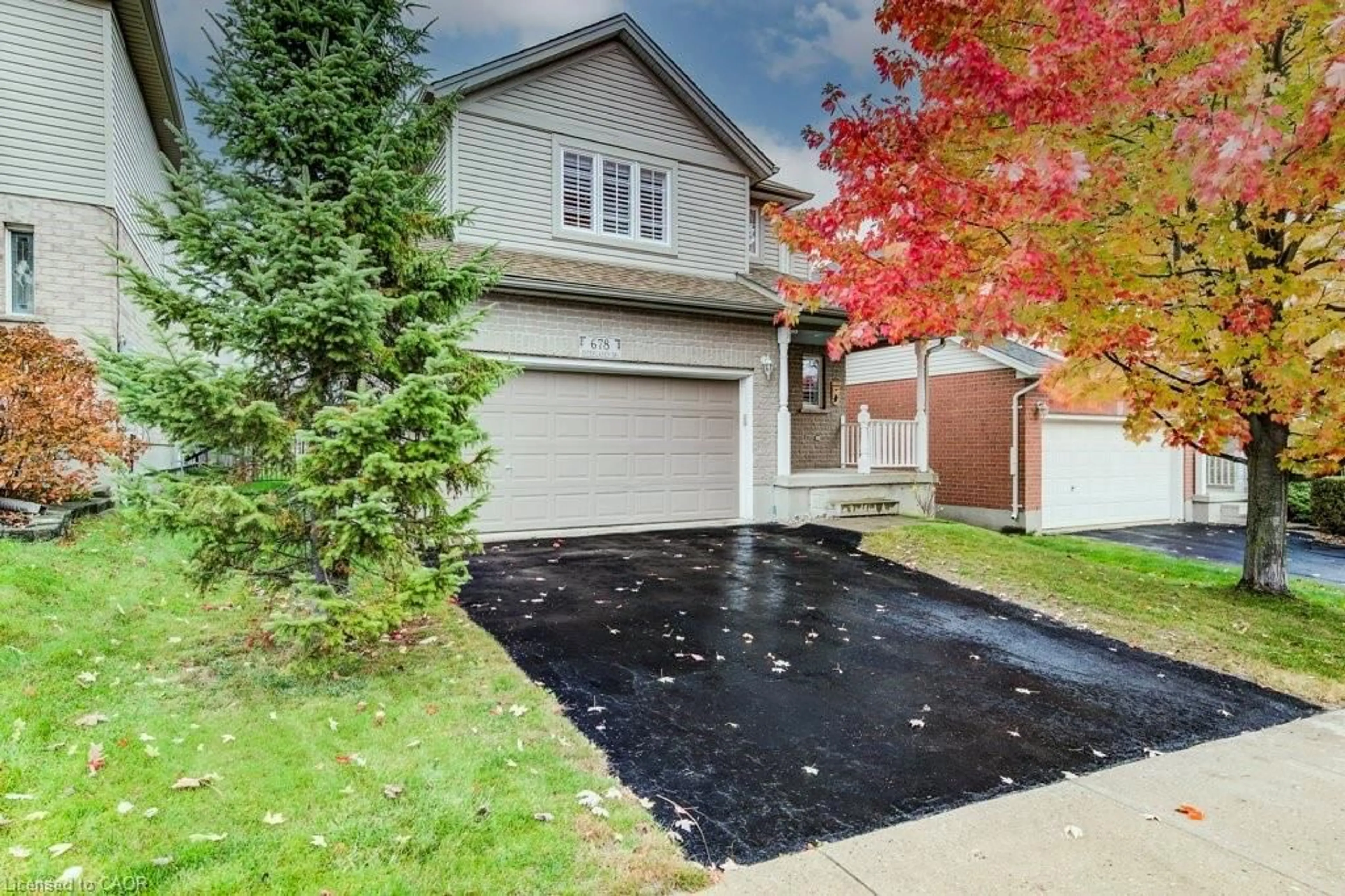 Unknown for 678 Interlaken Dr, Waterloo Ontario N2T 2Y5