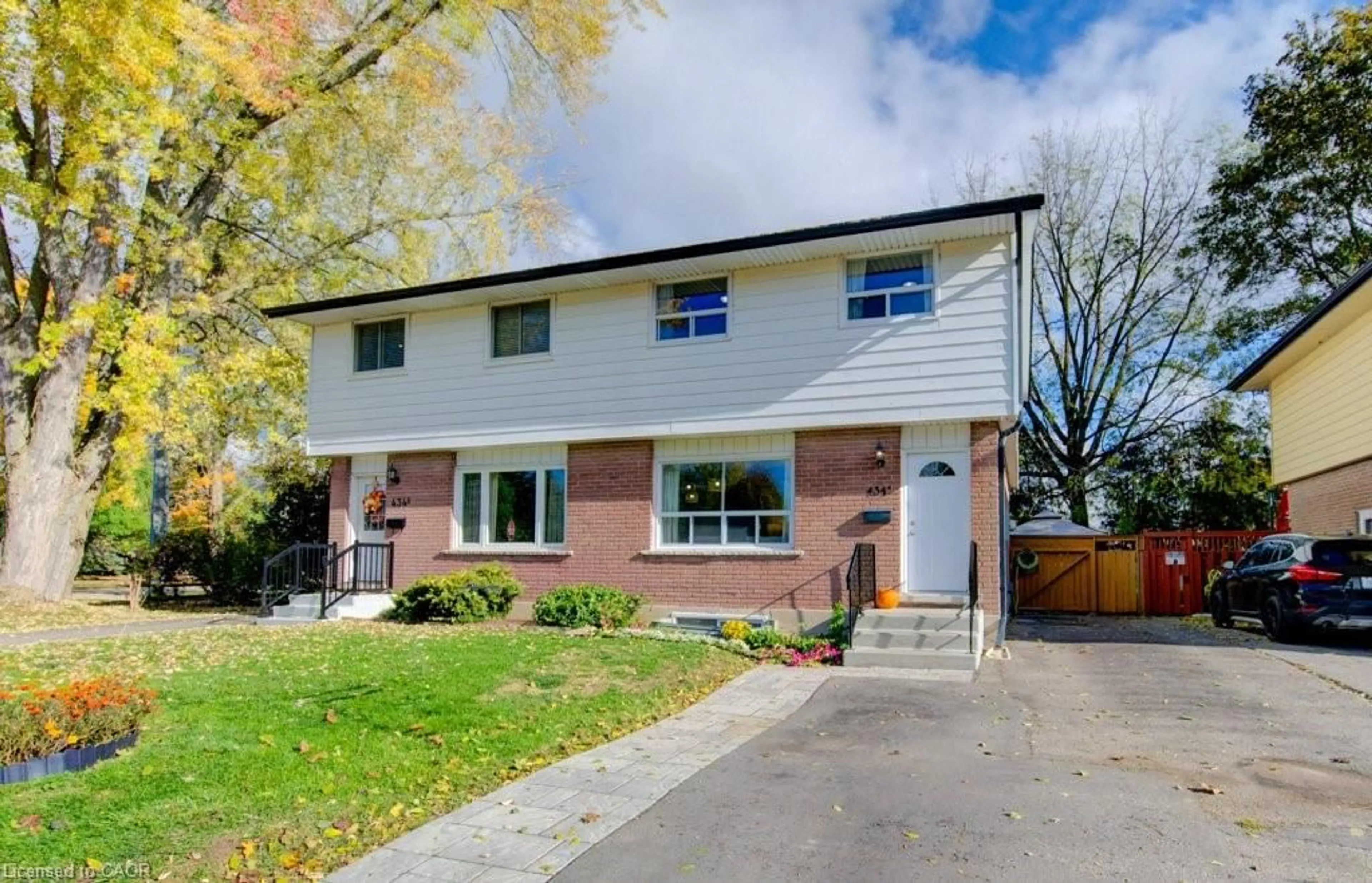 Home with brick exterior material, street for 434A Lee Ave, Waterloo Ontario N2K 2L7