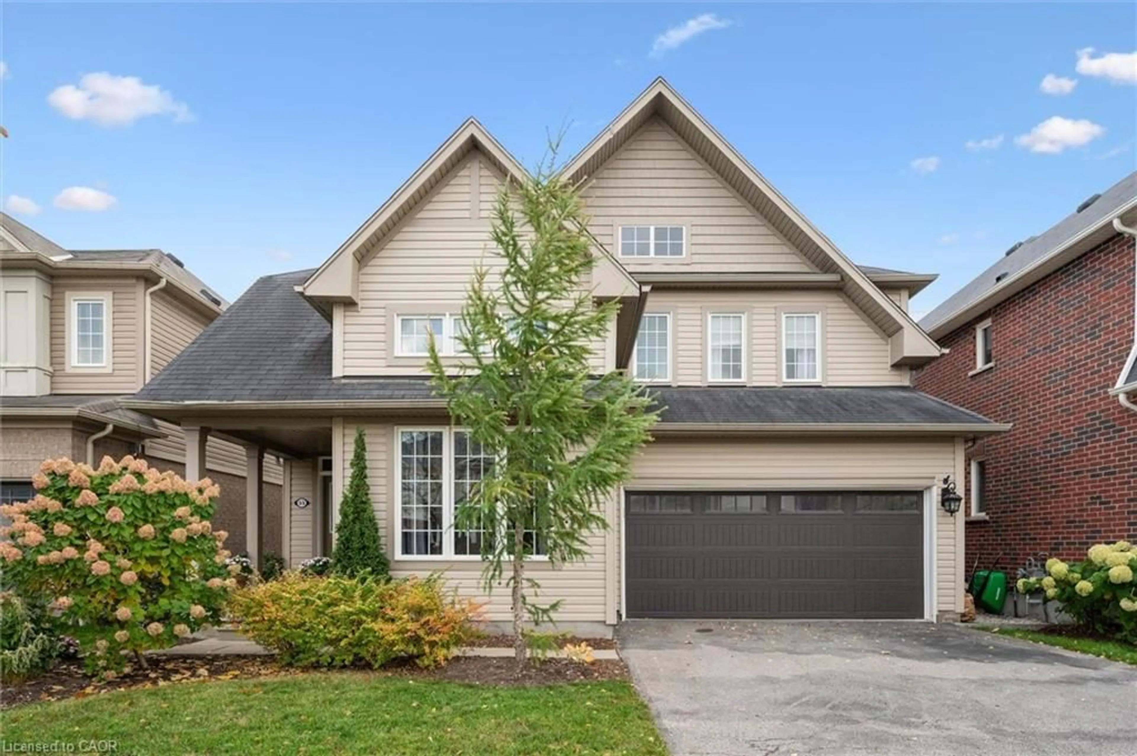 Home with brick exterior material, street for 55 Wakefield St, Breslau Ontario N0B 1M0