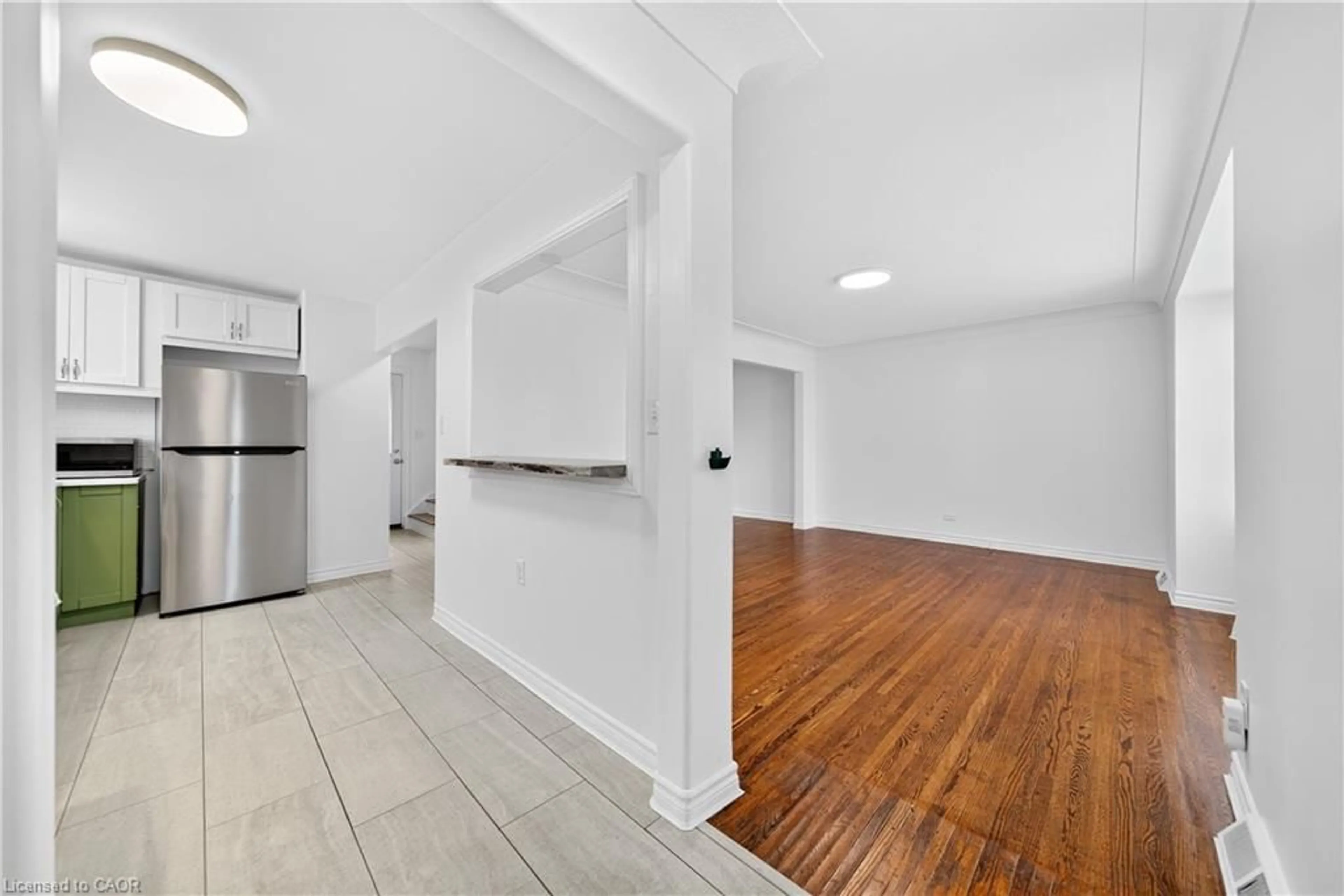 A pic of a room for 421 East 36th St, Hamilton Ontario L8V 4A3