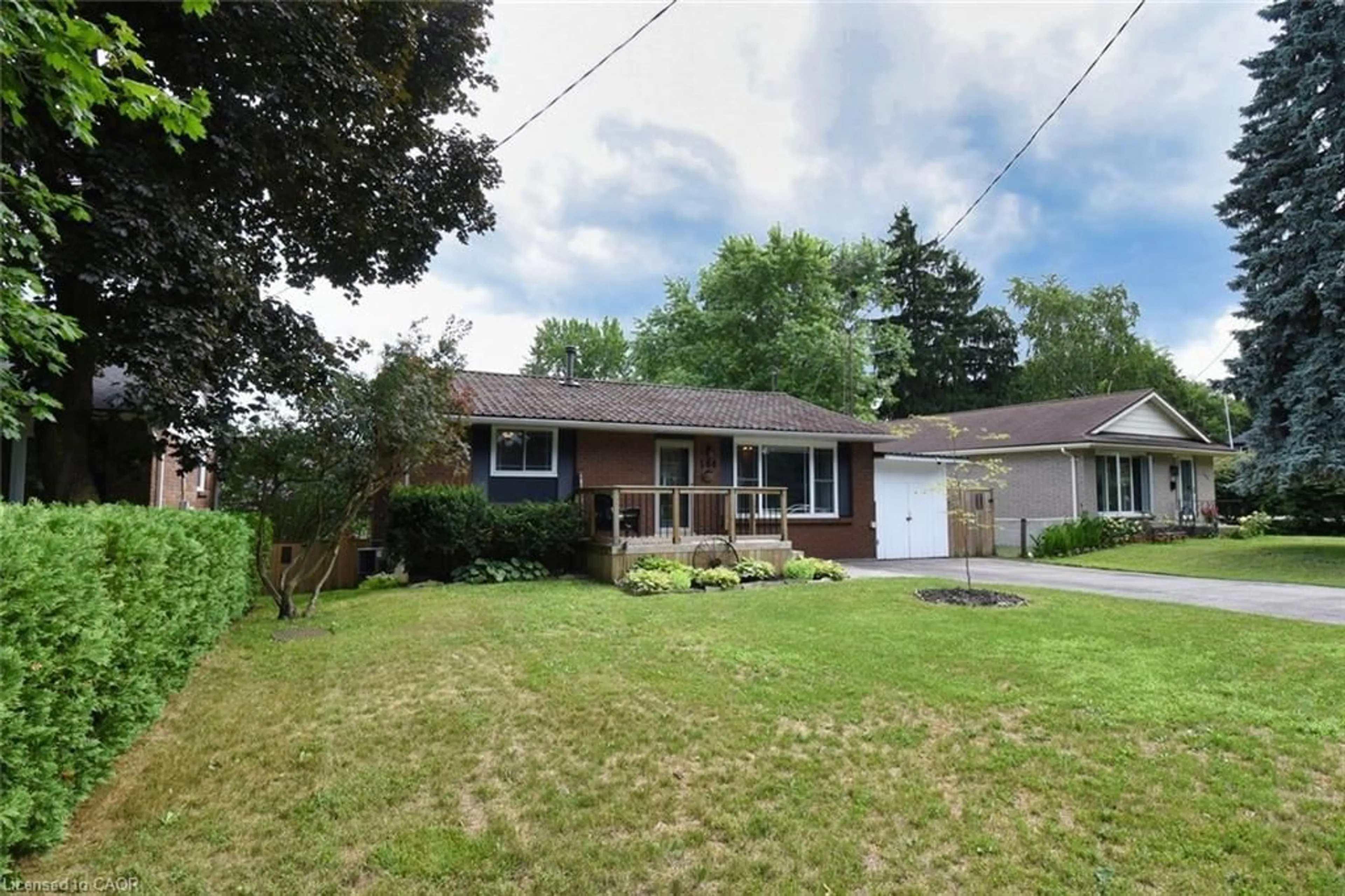 Unknown for 144 Victoria St, Simcoe Ontario N3Y 1L8