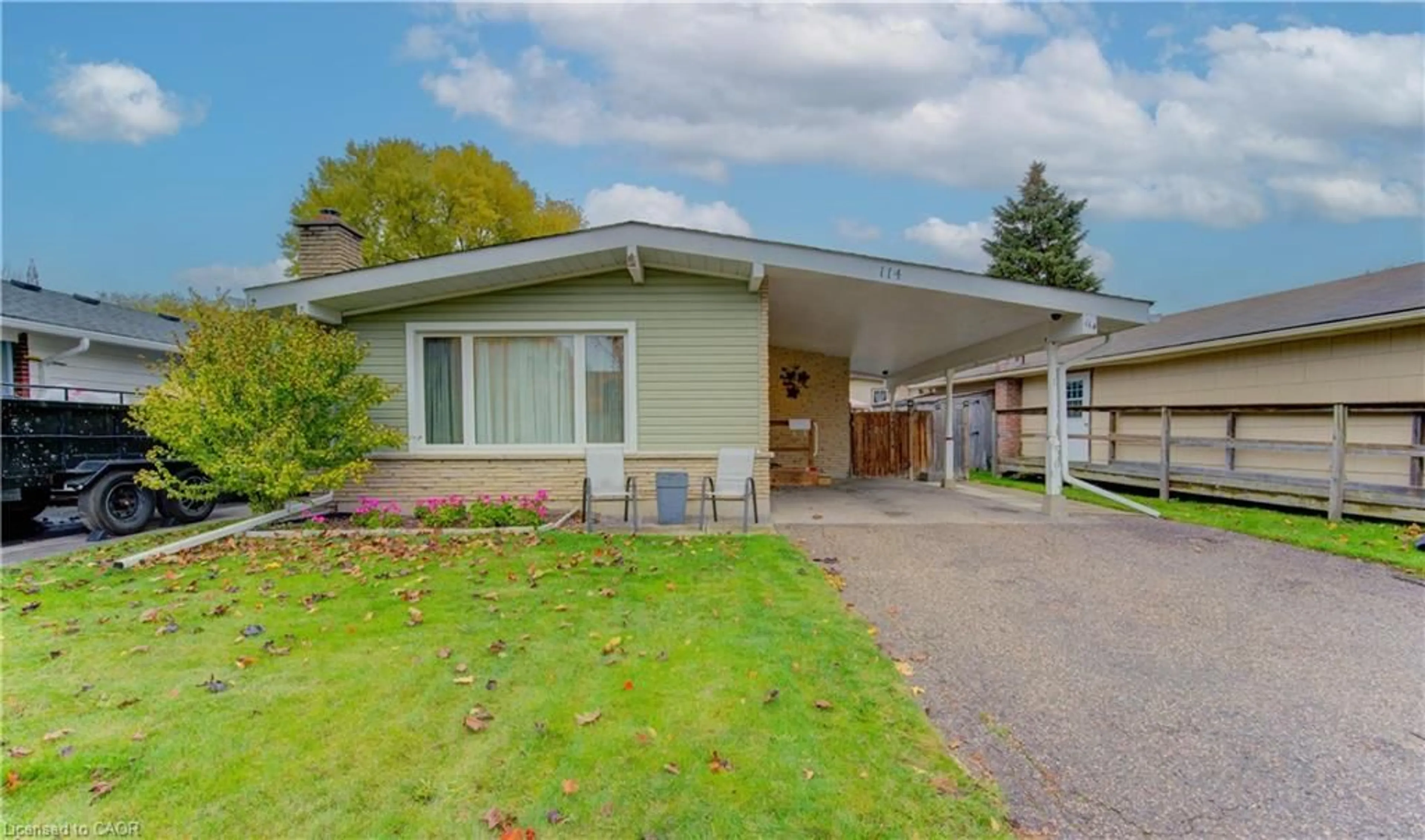Home with vinyl exterior material, street for 114 Selkirk Dr, Kitchener Ontario N2E 1M4