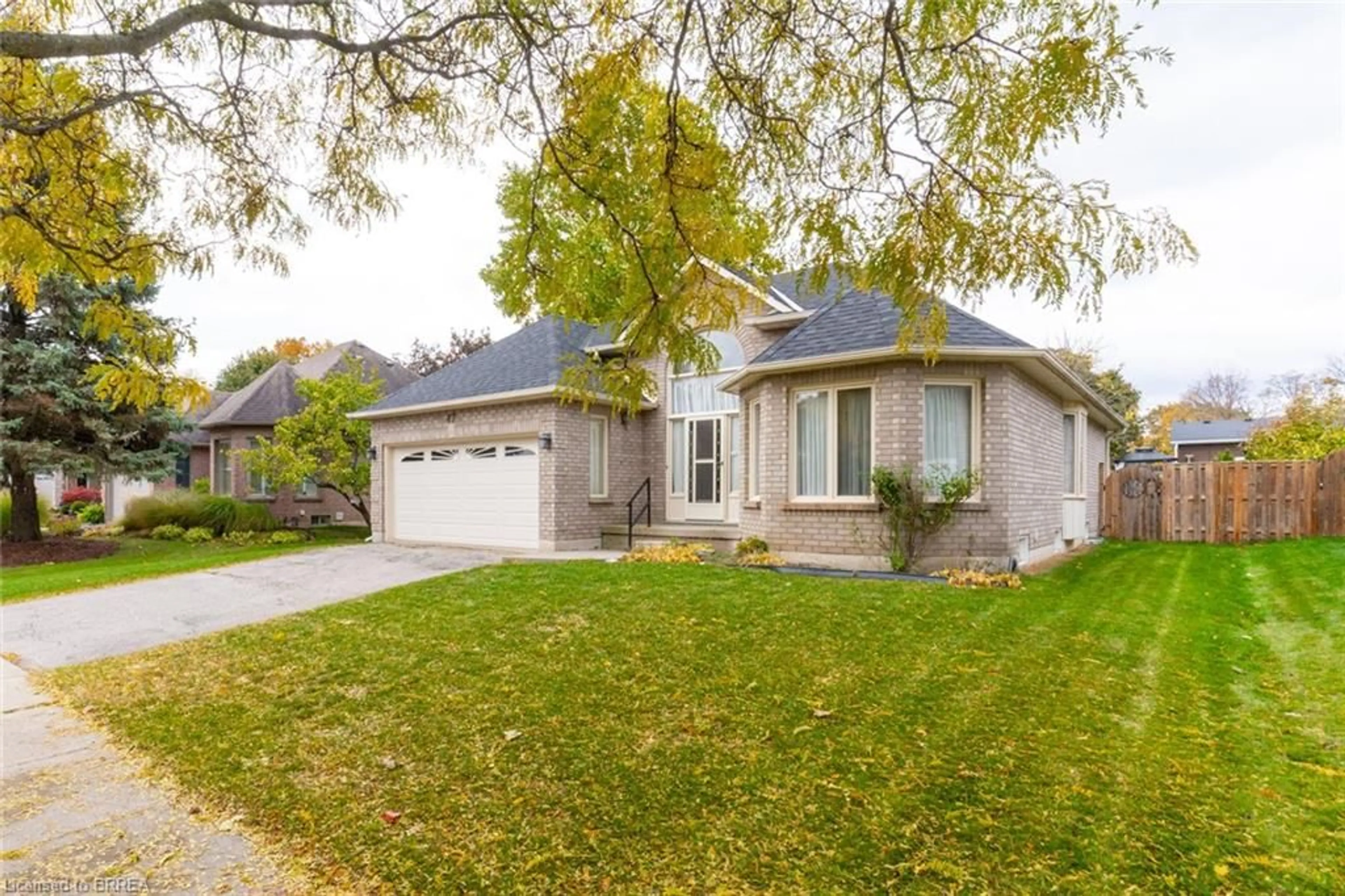 Home with brick exterior material, street for 47 Maplecrest Lane, Brantford Ontario N3R 7T9