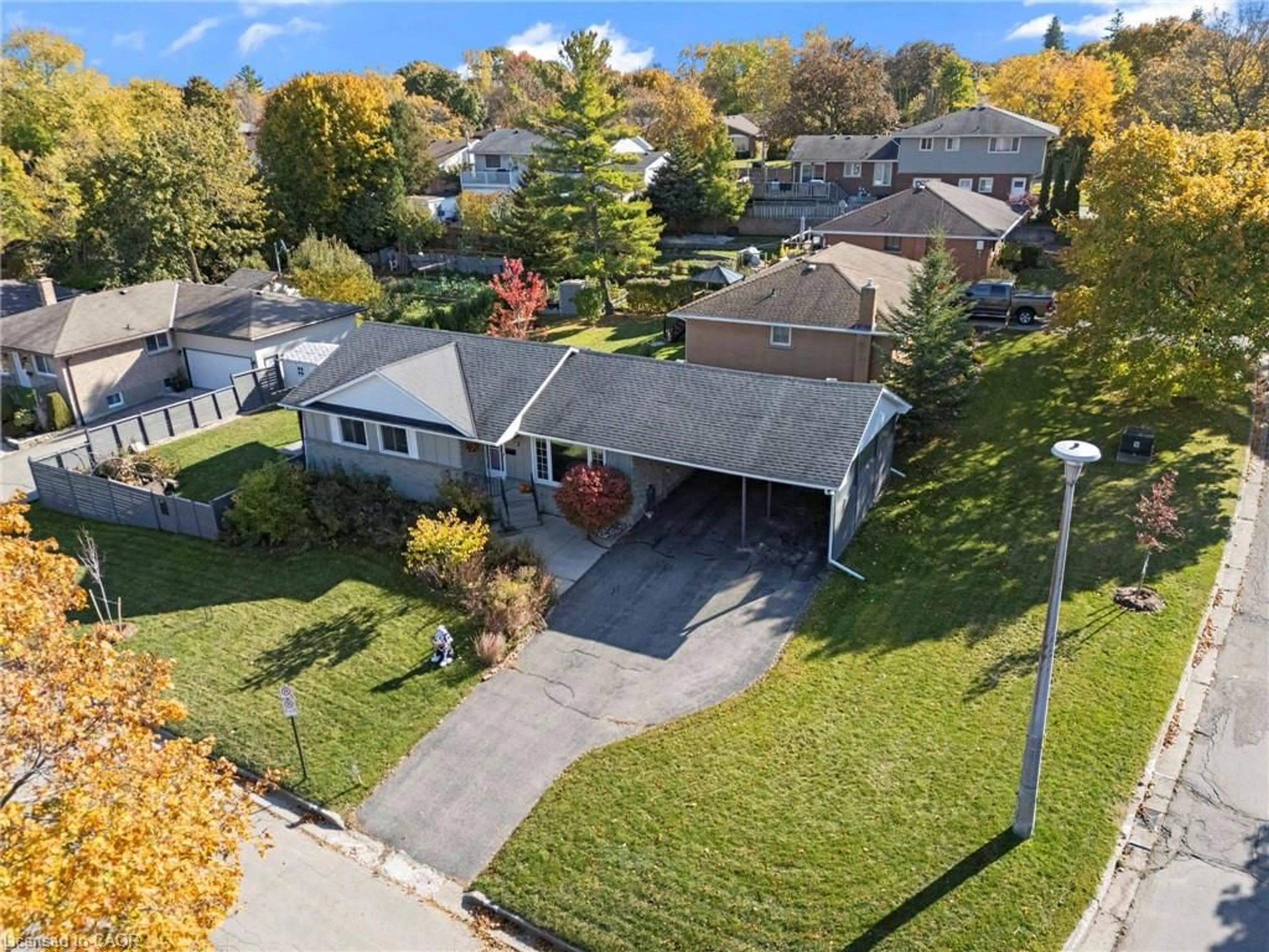A pic from outside/outdoor area/front of a property/back of a property/a pic from drone, street for 2 Grenada Dr, Simcoe Ontario N3Y 3E7