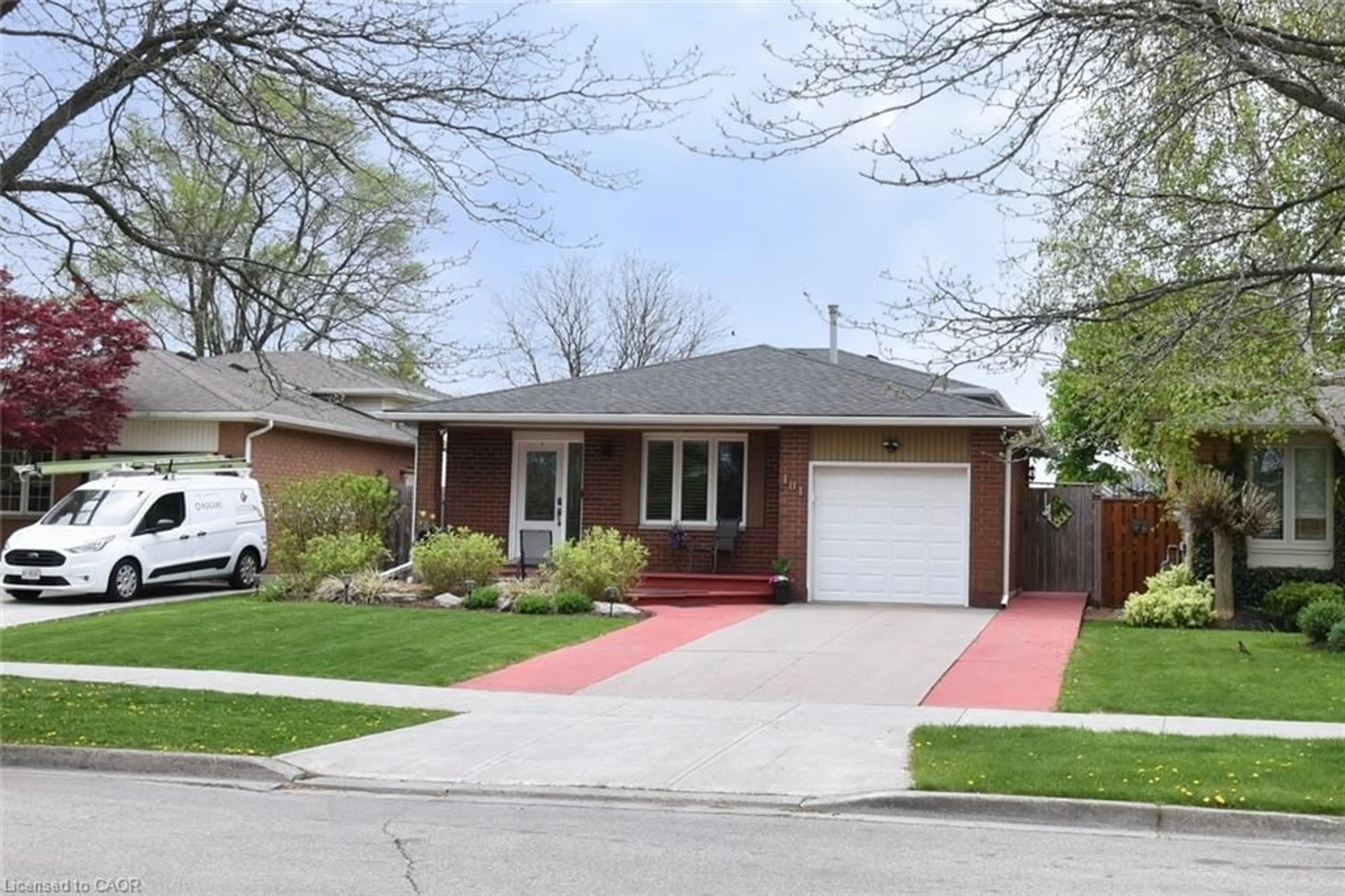 Home with brick exterior material, street for 101 Highbury Dr, Stoney Creek Ontario L8J 3P2