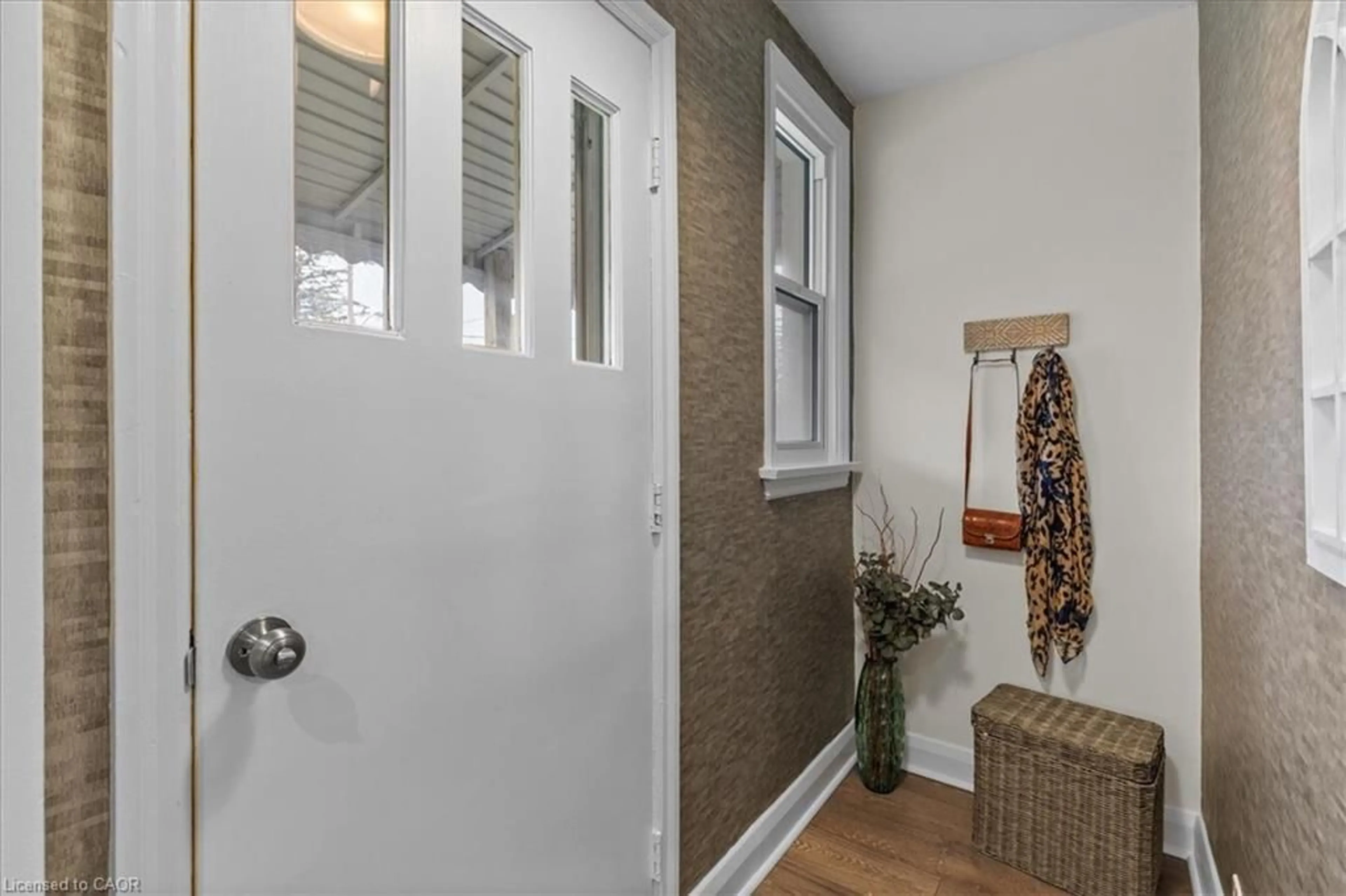Indoor entryway for 388 Lancaster St, Kitchener Ontario N2H 4V7