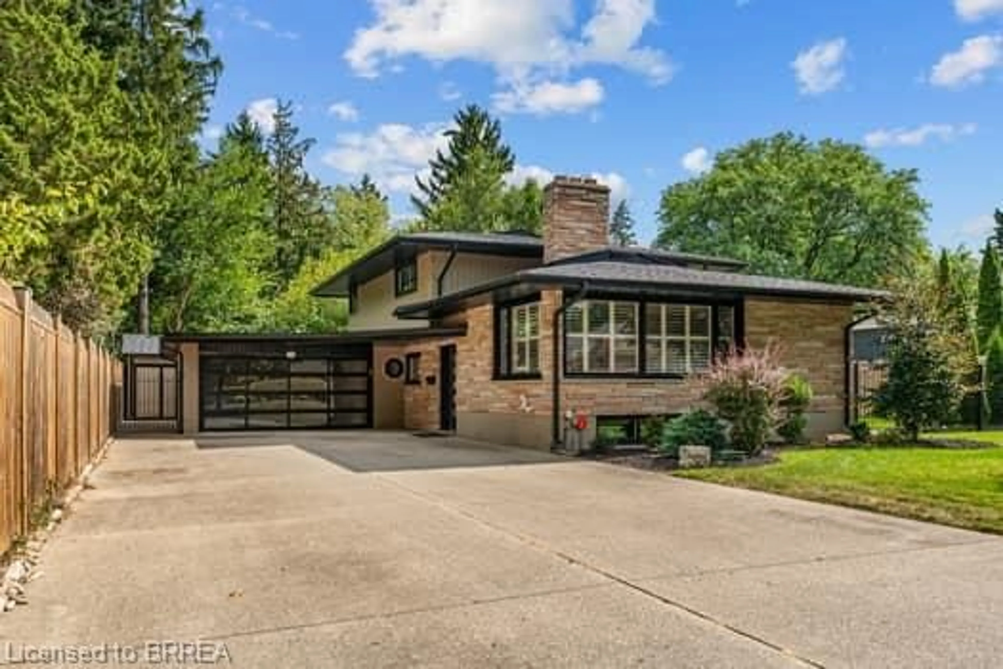 Home with brick exterior material, street for 10 Stymie Blvd, Brantford Ontario N3T 5K3