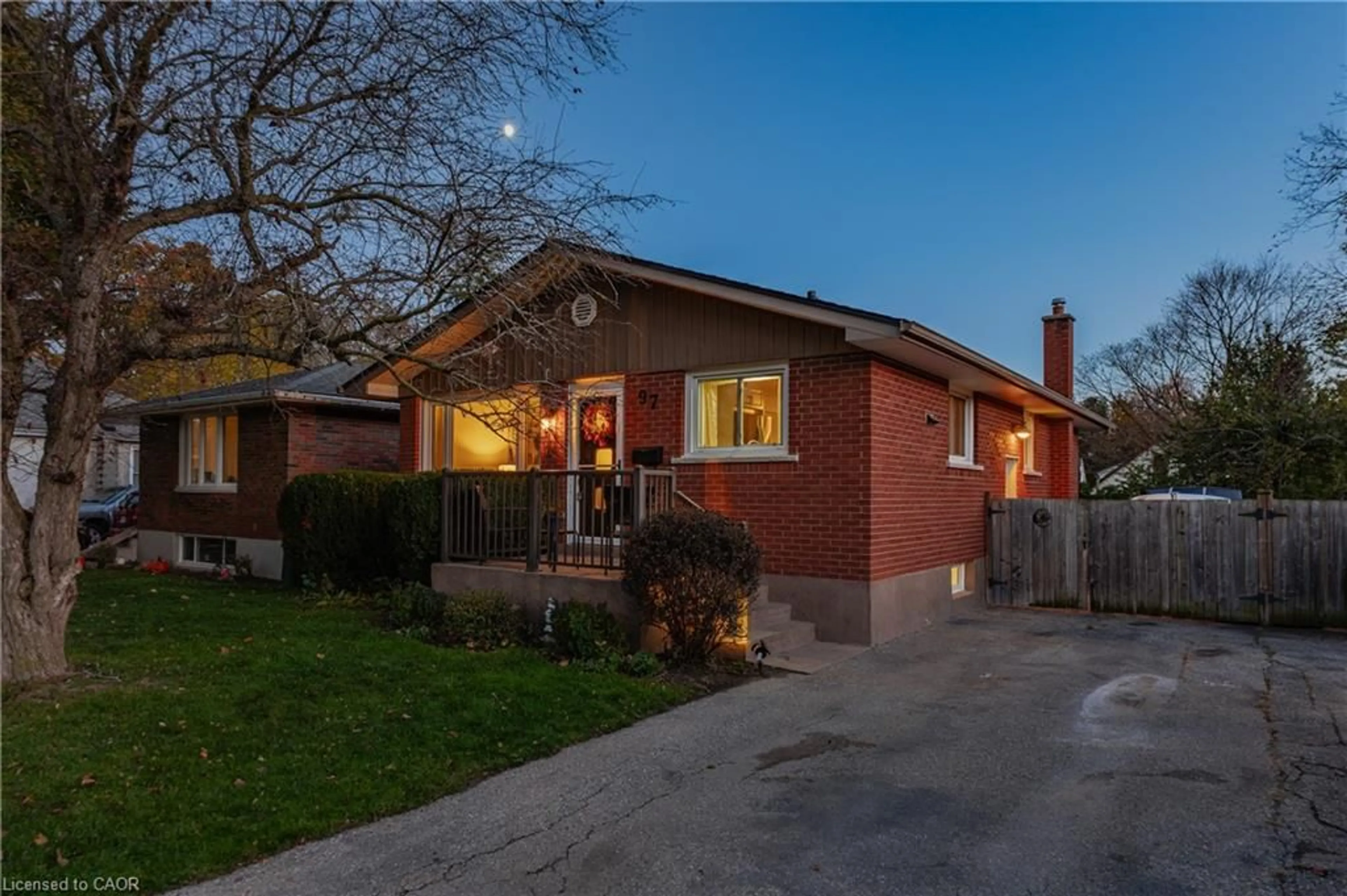 Home with brick exterior material, street for 97 First Ave, Cambridge Ontario N1S 2B4