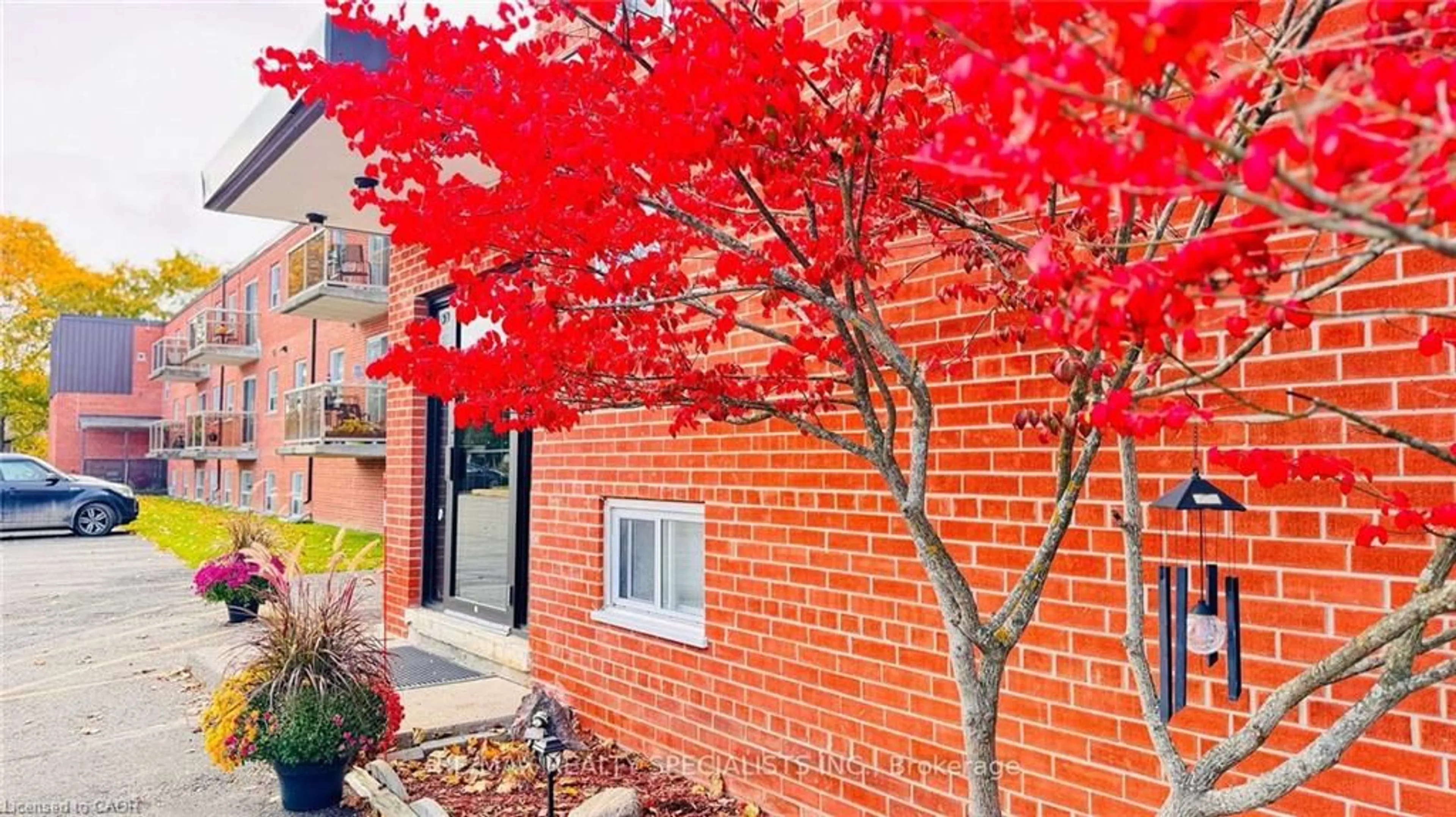 Home with brick exterior material, street for 24 Ransom St #306, Acton Ontario L7J 1R9