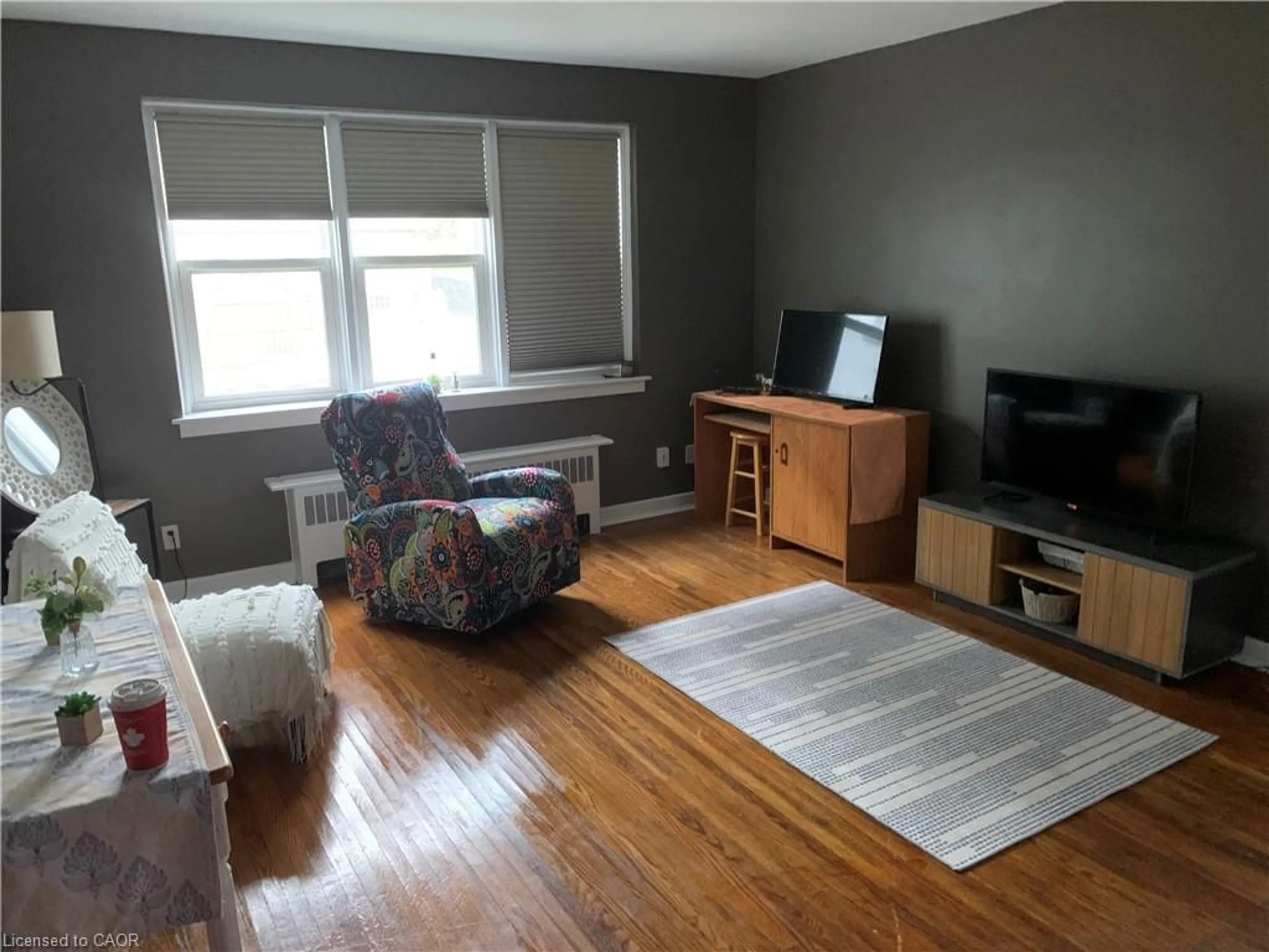 Living room with furniture, unknown for 1759 King St #33, Hamilton Ontario L8K 1V6