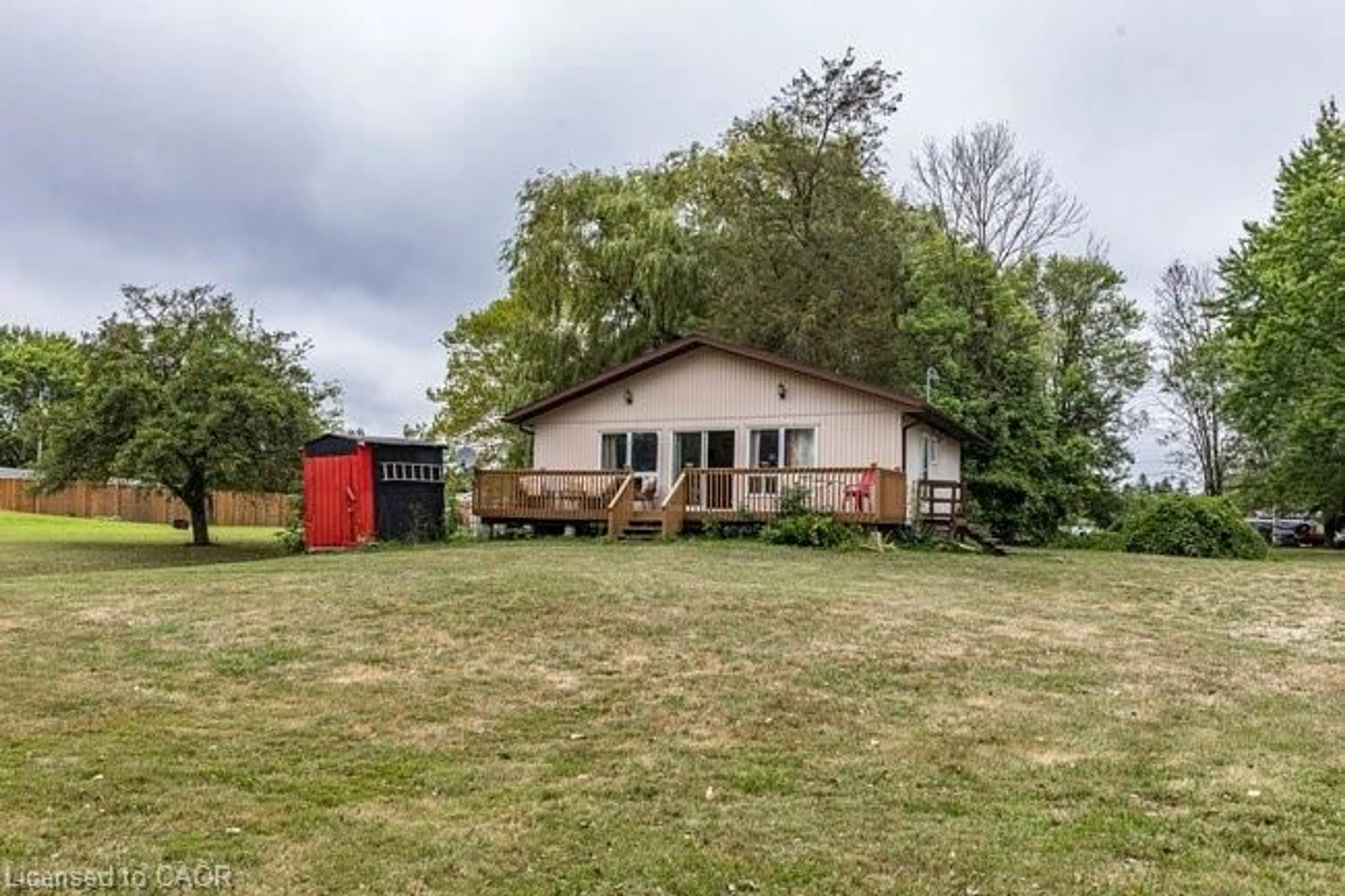 Shed for 8380 Highway 3 St, Dunnville Ontario N1A 2W4