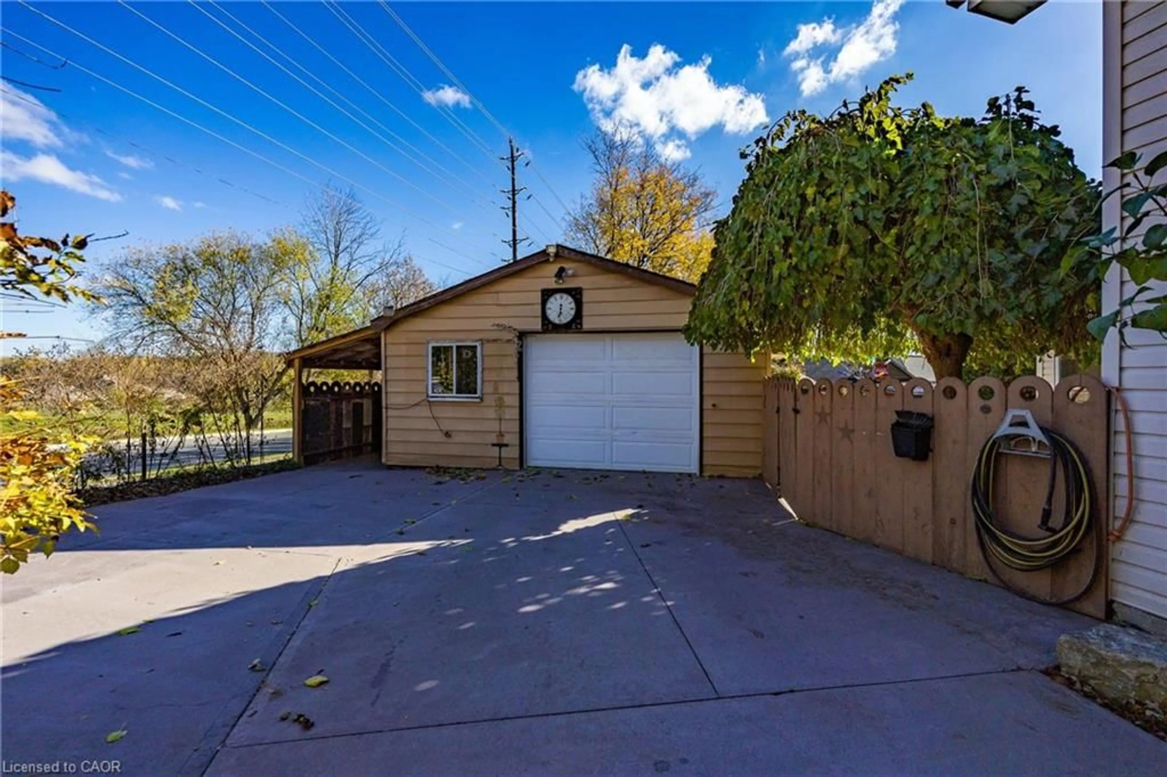 Unknown for 224 King Hiram St, Ingersoll Ontario N5C 1L8