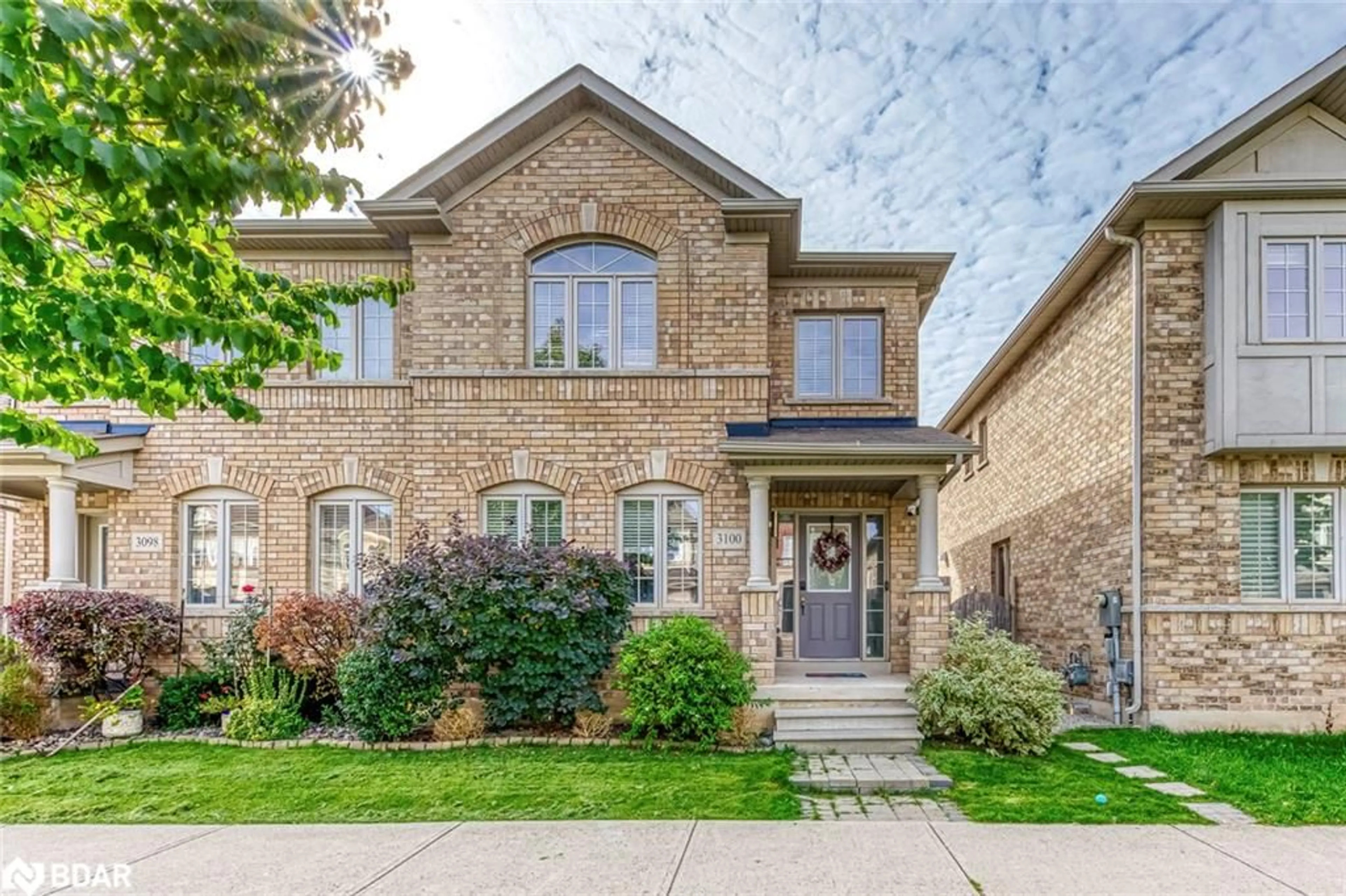 Home with brick exterior material, street for 3100 Robert Brown Blvd, Oakville Ontario L6M 4L7