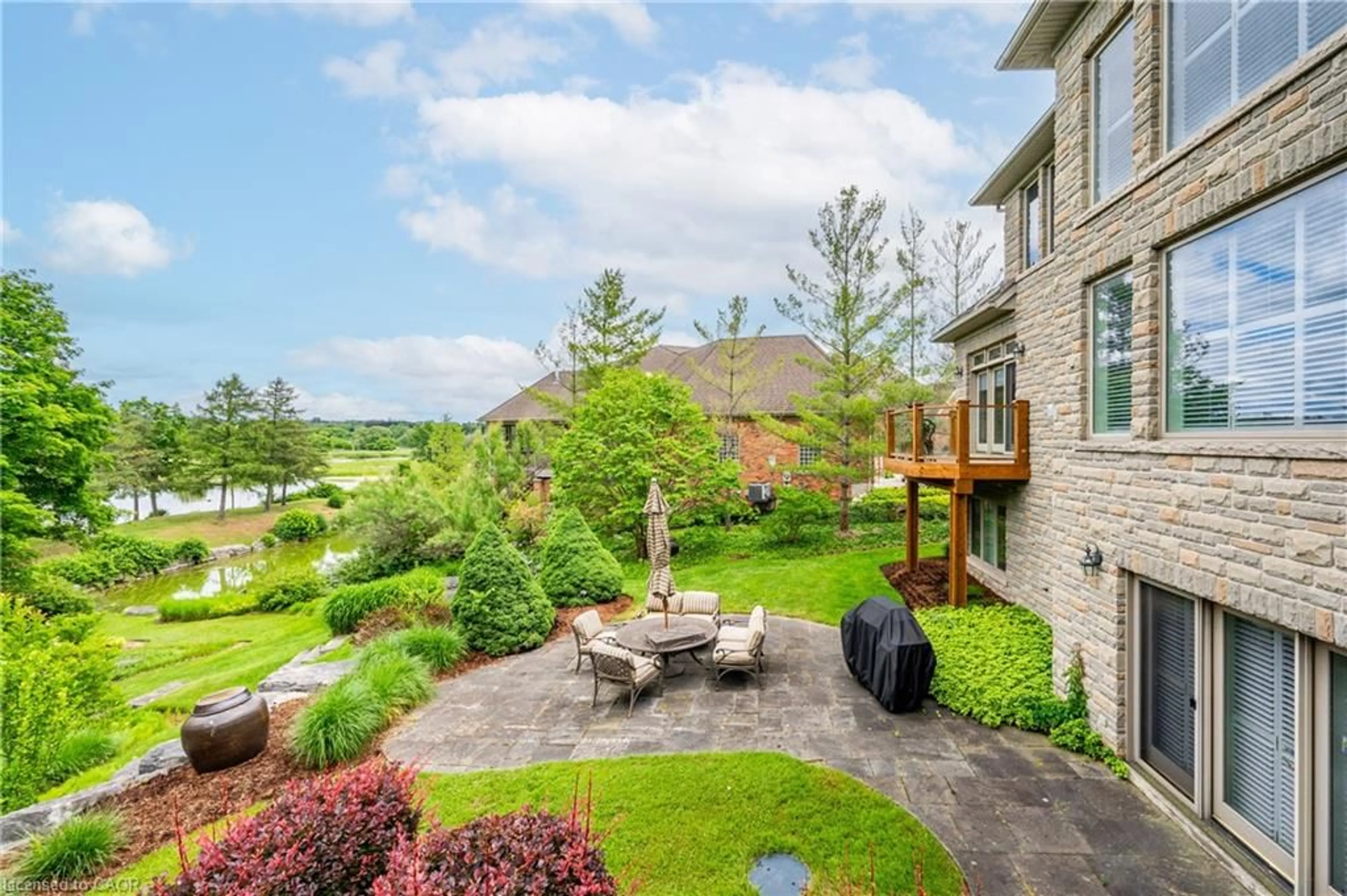 Patio, water/lake/river/ocean view for 338 River Oak Pl, Waterloo Ontario N2K 3N8