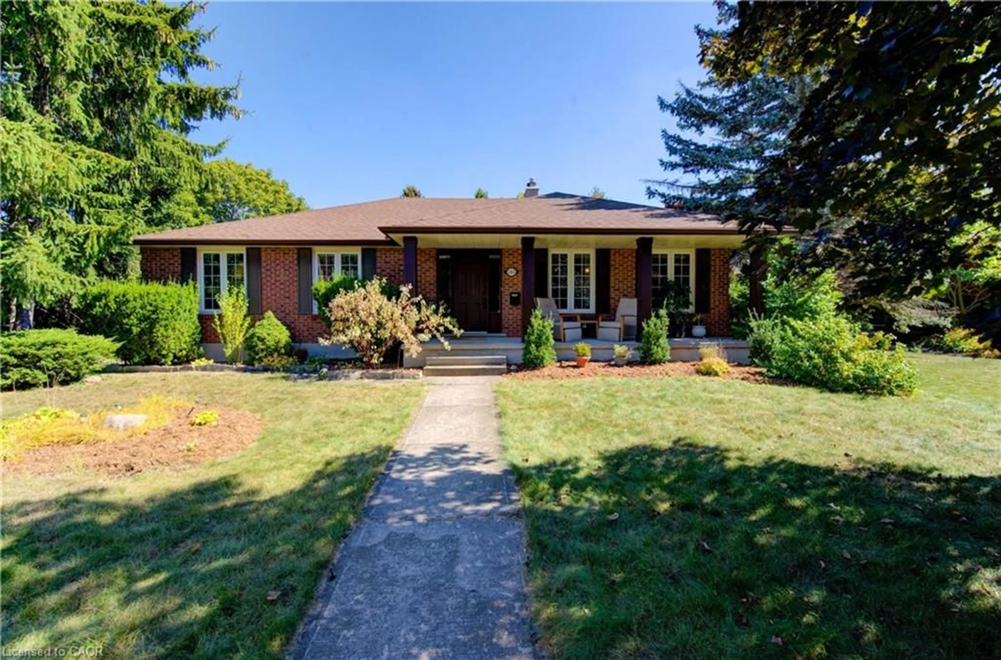 Home with brick exterior material, street for 101 Mccrae Pl, Waterloo Ontario N2T 1C6