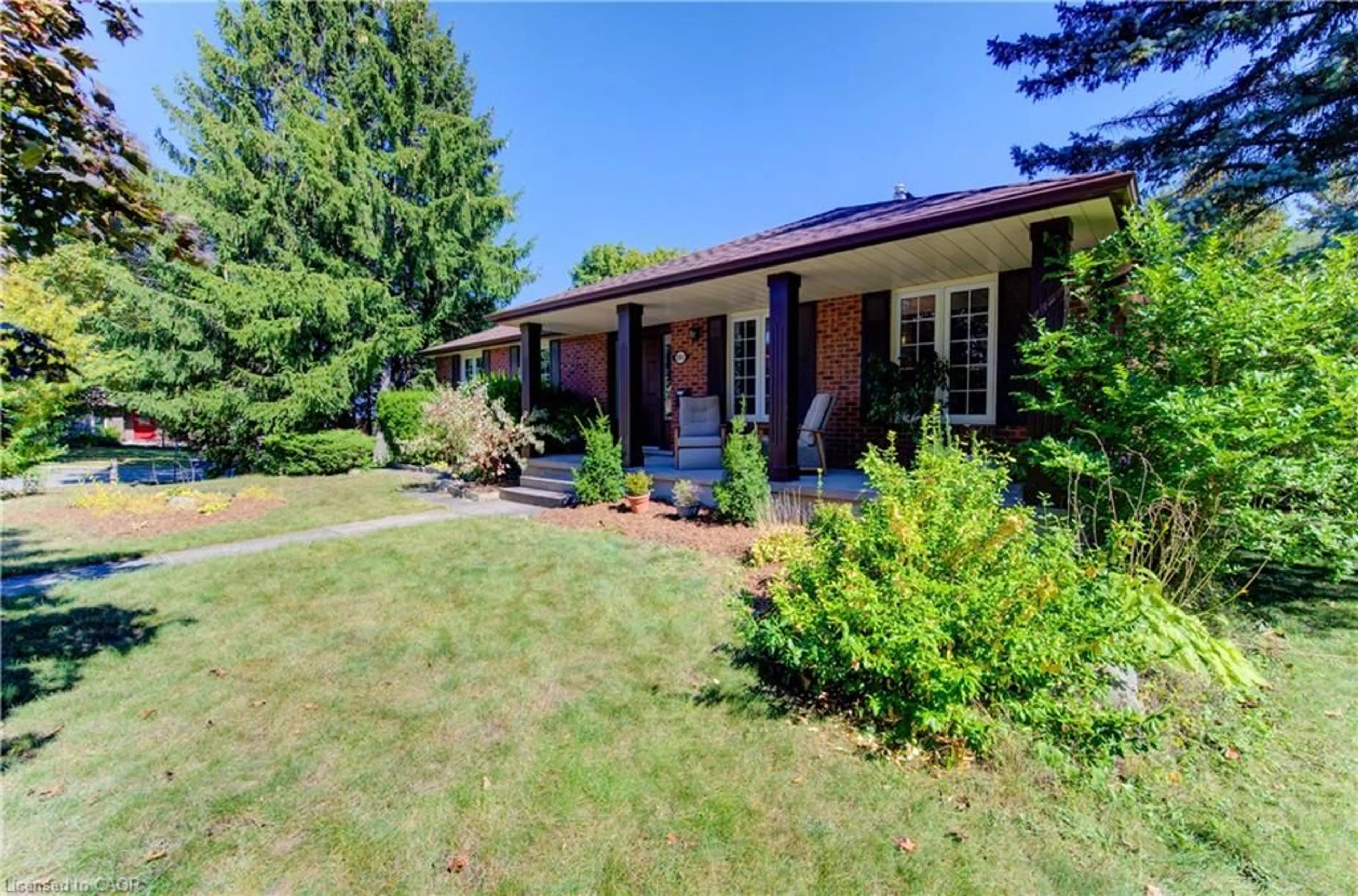 Home with brick exterior material, street for 101 Mccrae Pl, Waterloo Ontario N2T 1C6