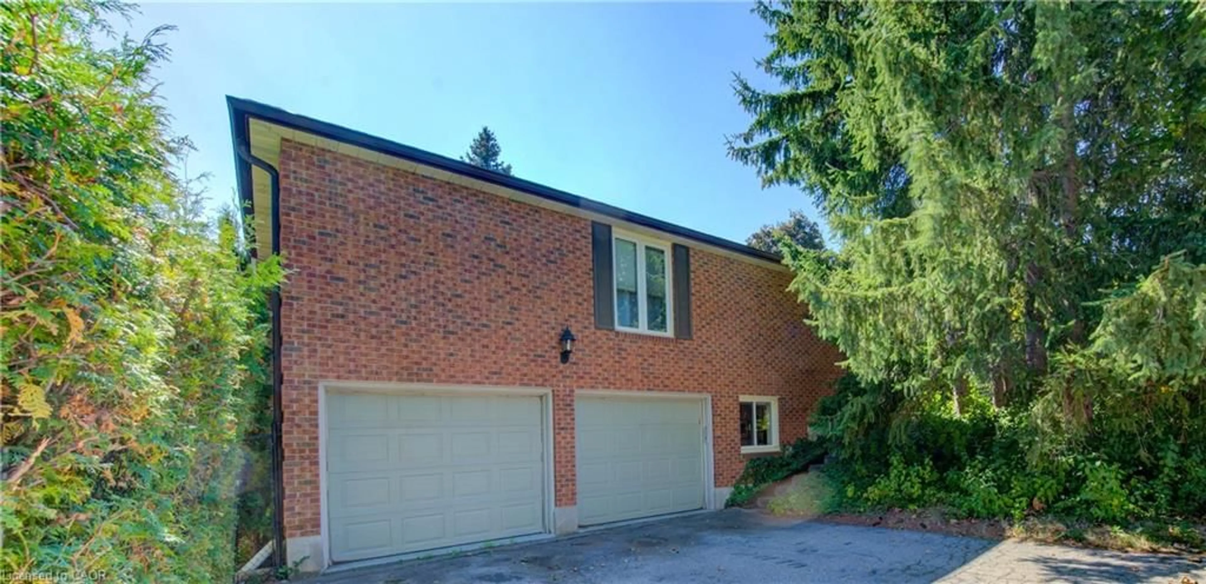Home with brick exterior material, street for 101 Mccrae Pl, Waterloo Ontario N2T 1C6