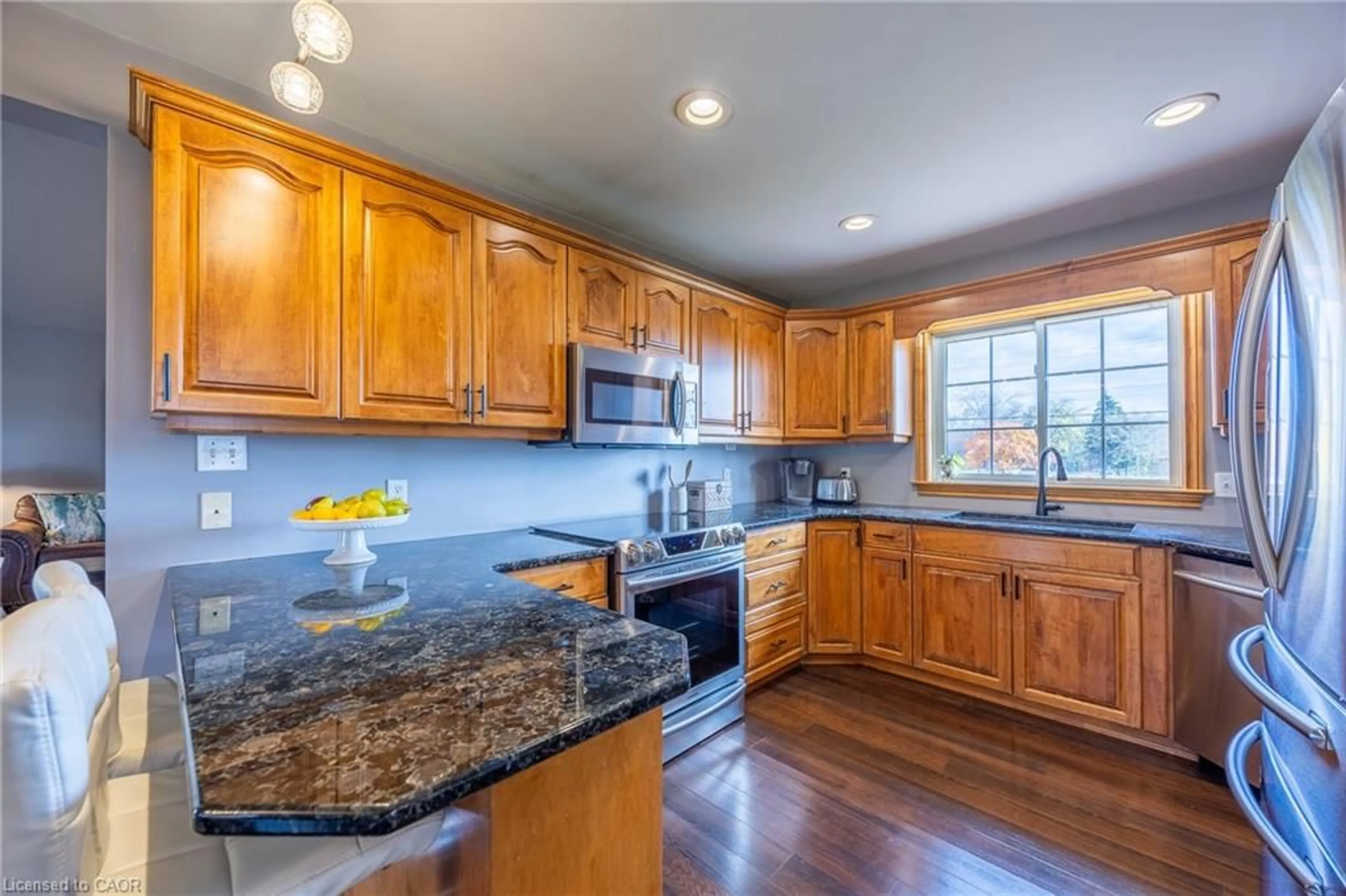 Open concept kitchen, unknown for 16 Chestnut St, Port Rowan Ontario N0E 1M0