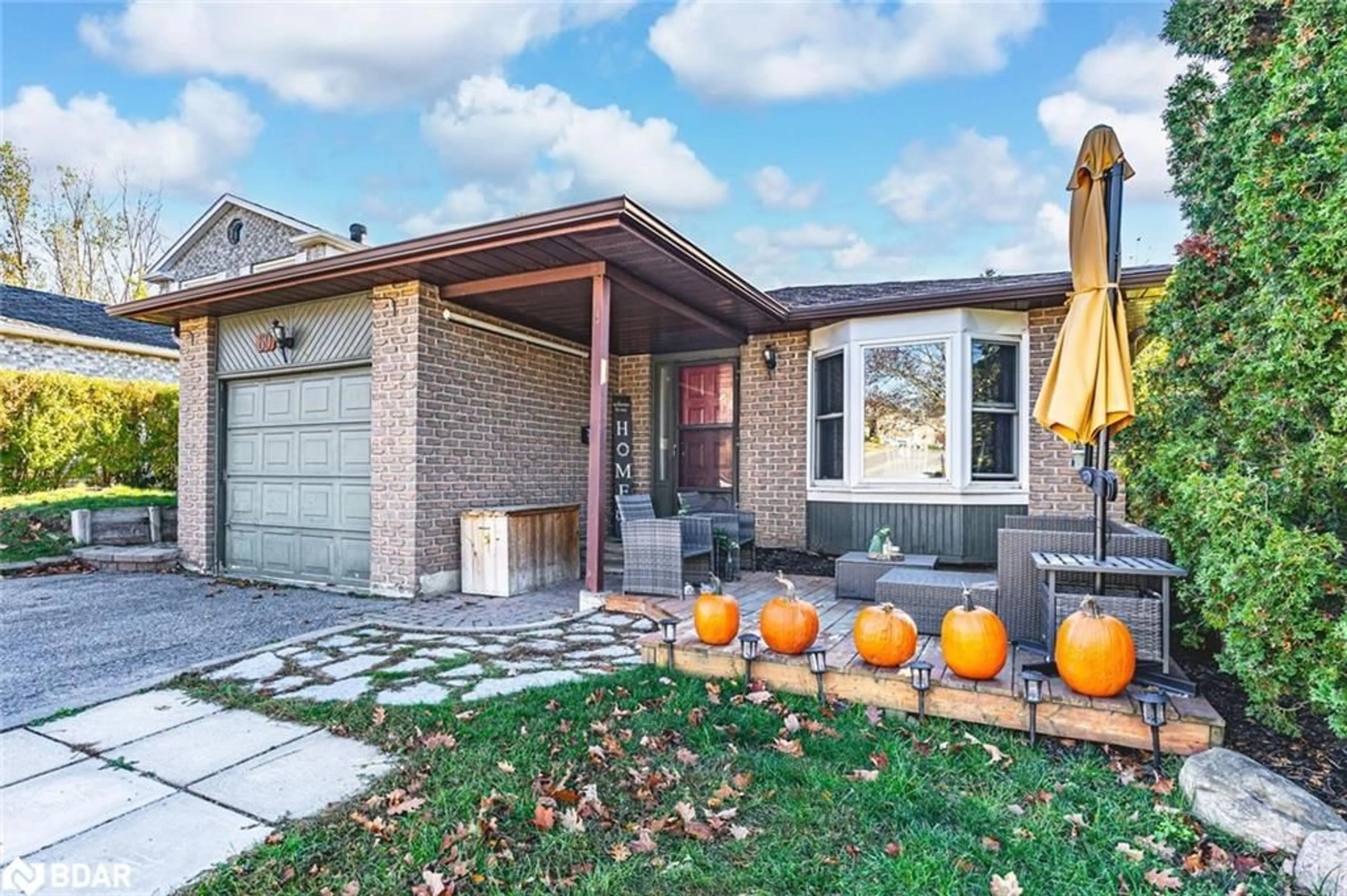 Home with brick exterior material, street for 69 Fox Run, Barrie Ontario L4N 5L6