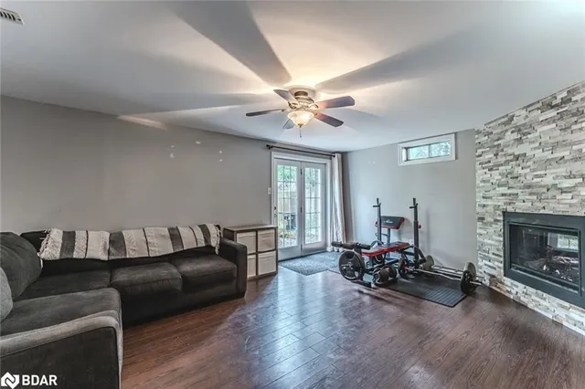 69 Fox Run, Barrie 4