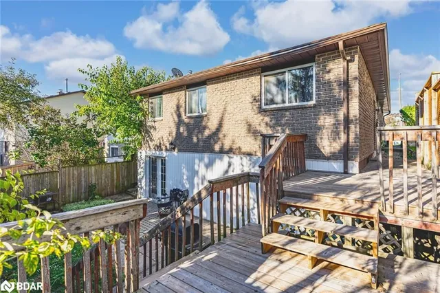 69 Fox Run, Barrie 5
